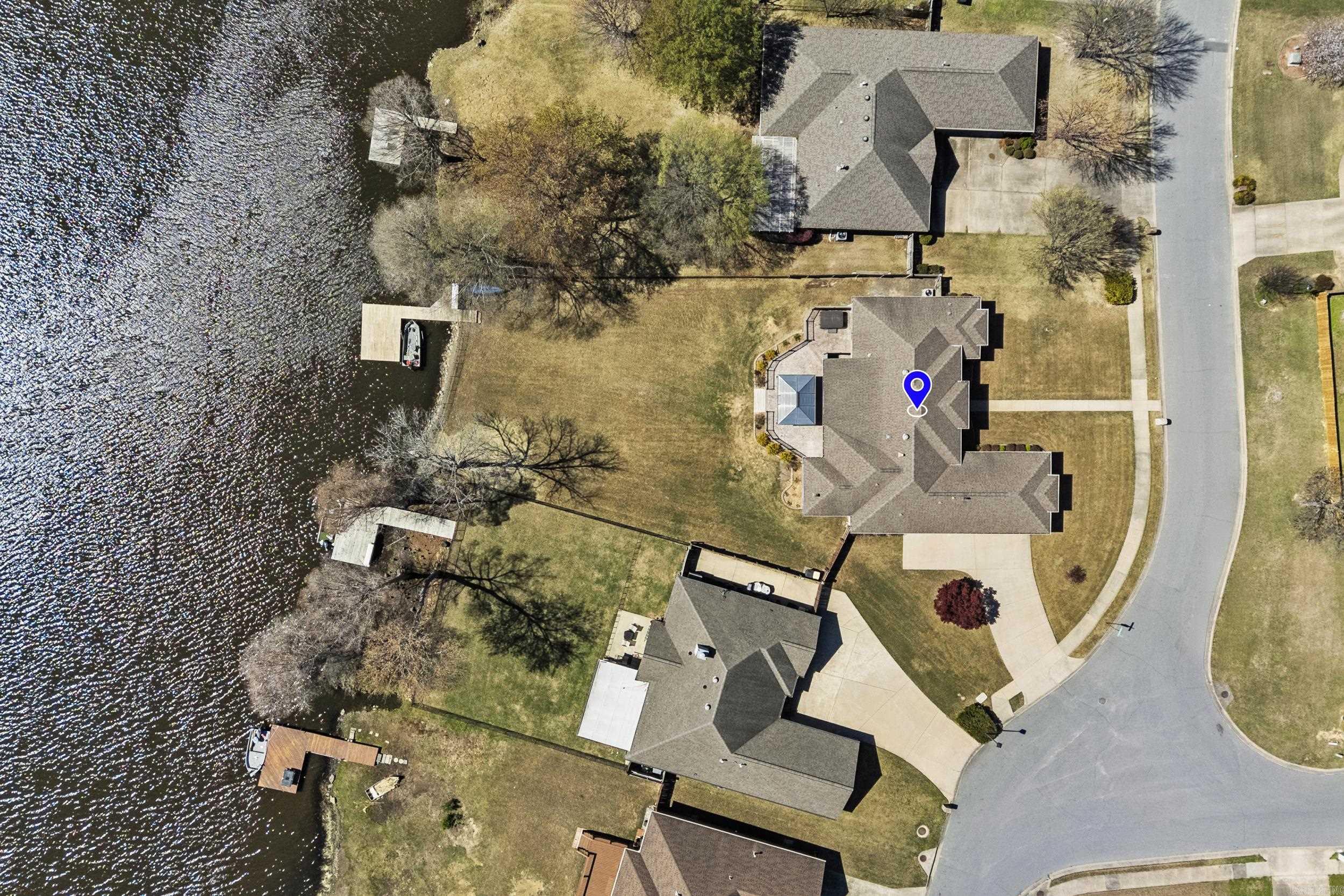 AUSTIN LAKES ON THE BAY ADDN - Residential