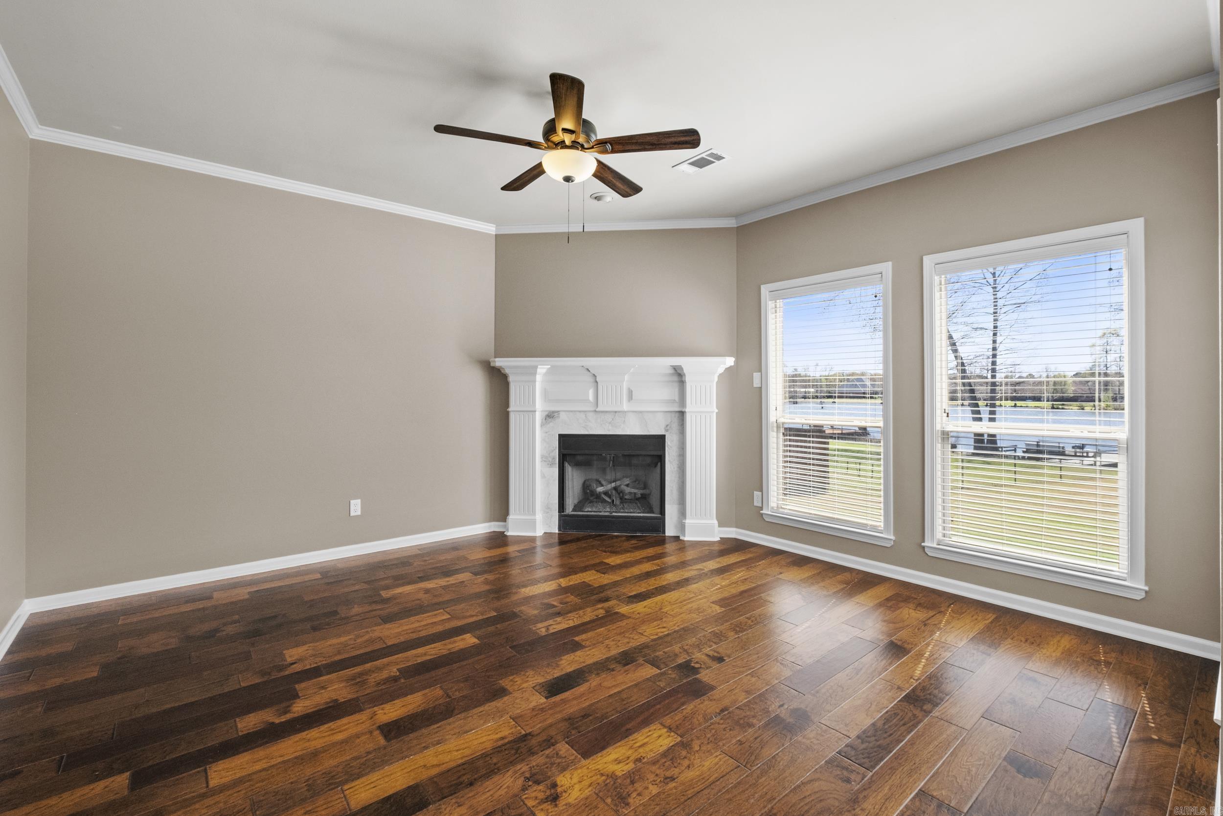 AUSTIN LAKES ON THE BAY ADDN - Residential