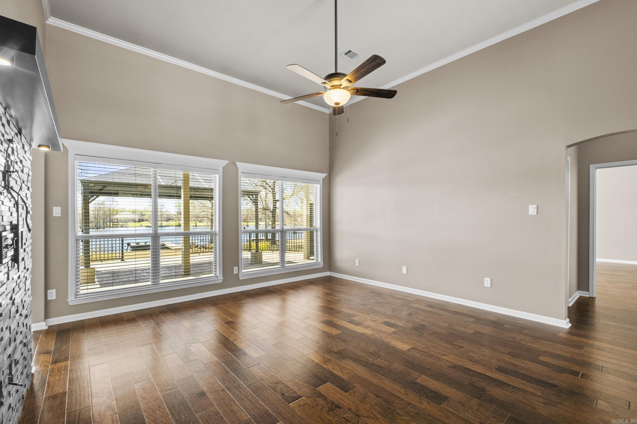 AUSTIN LAKES ON THE BAY ADDN - Residential