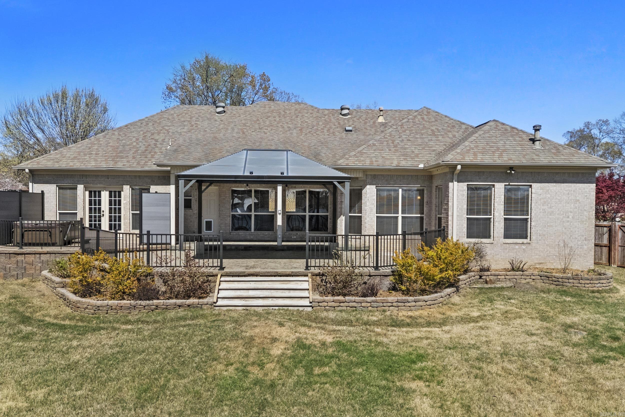 AUSTIN LAKES ON THE BAY ADDN - Residential