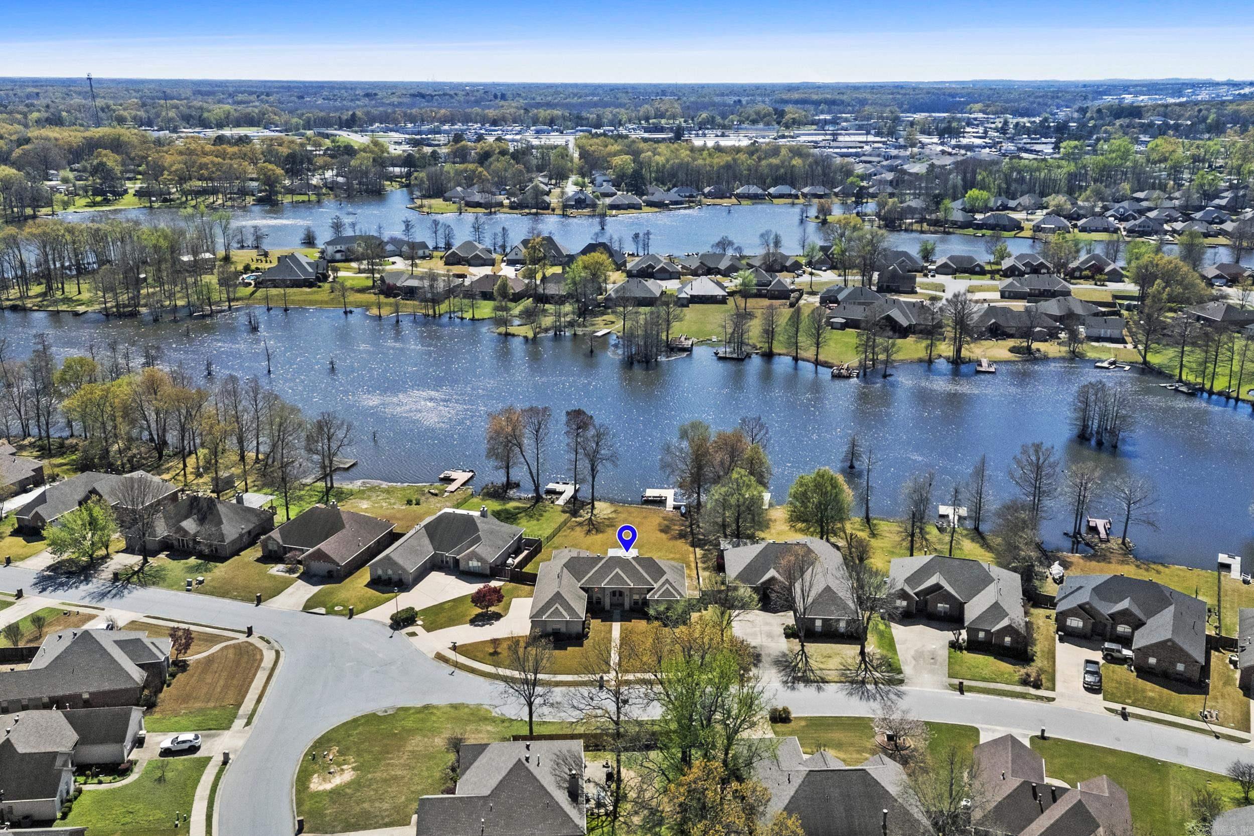 AUSTIN LAKES ON THE BAY ADDN - Residential