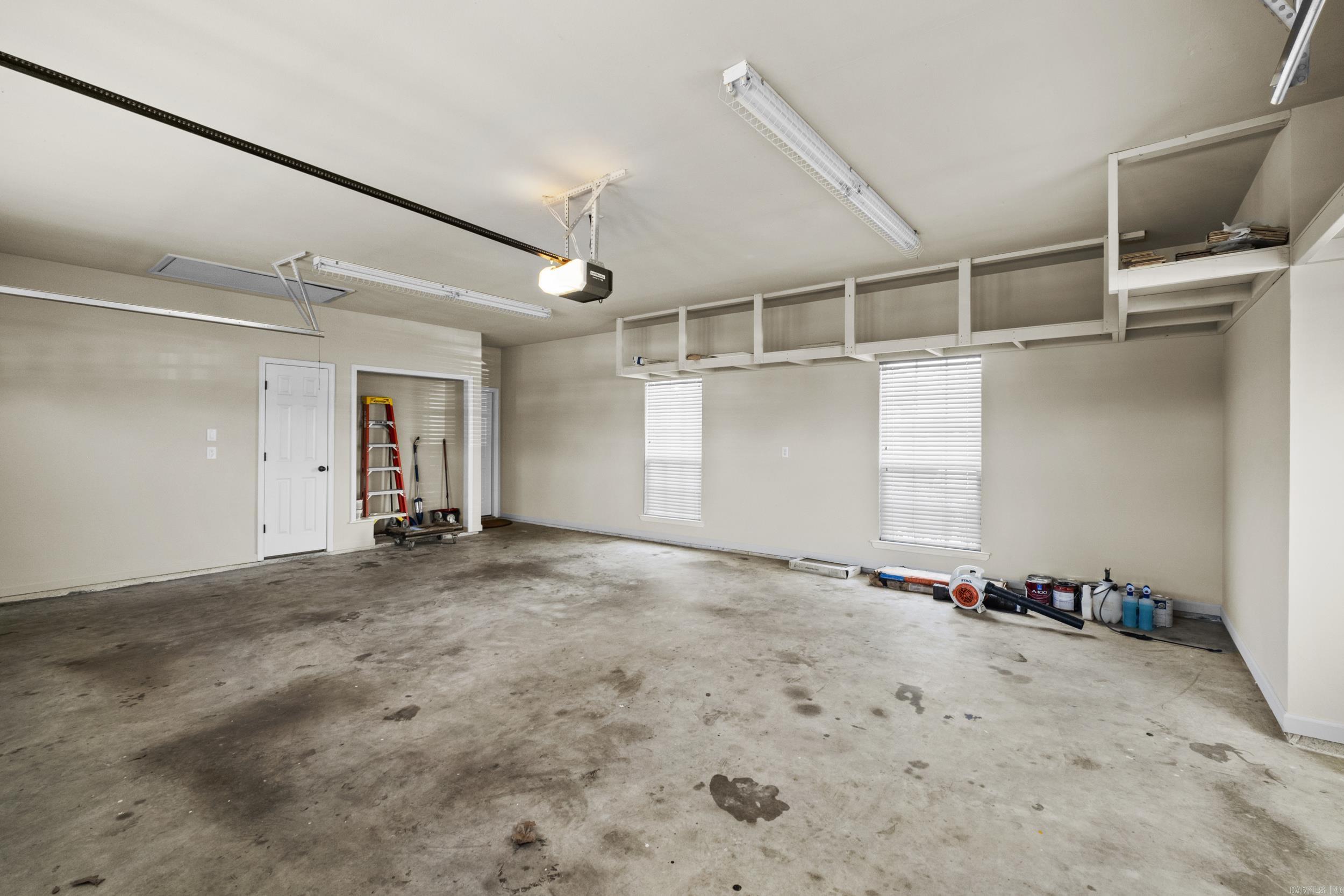 AUSTIN LAKES ON THE BAY ADDN - Residential