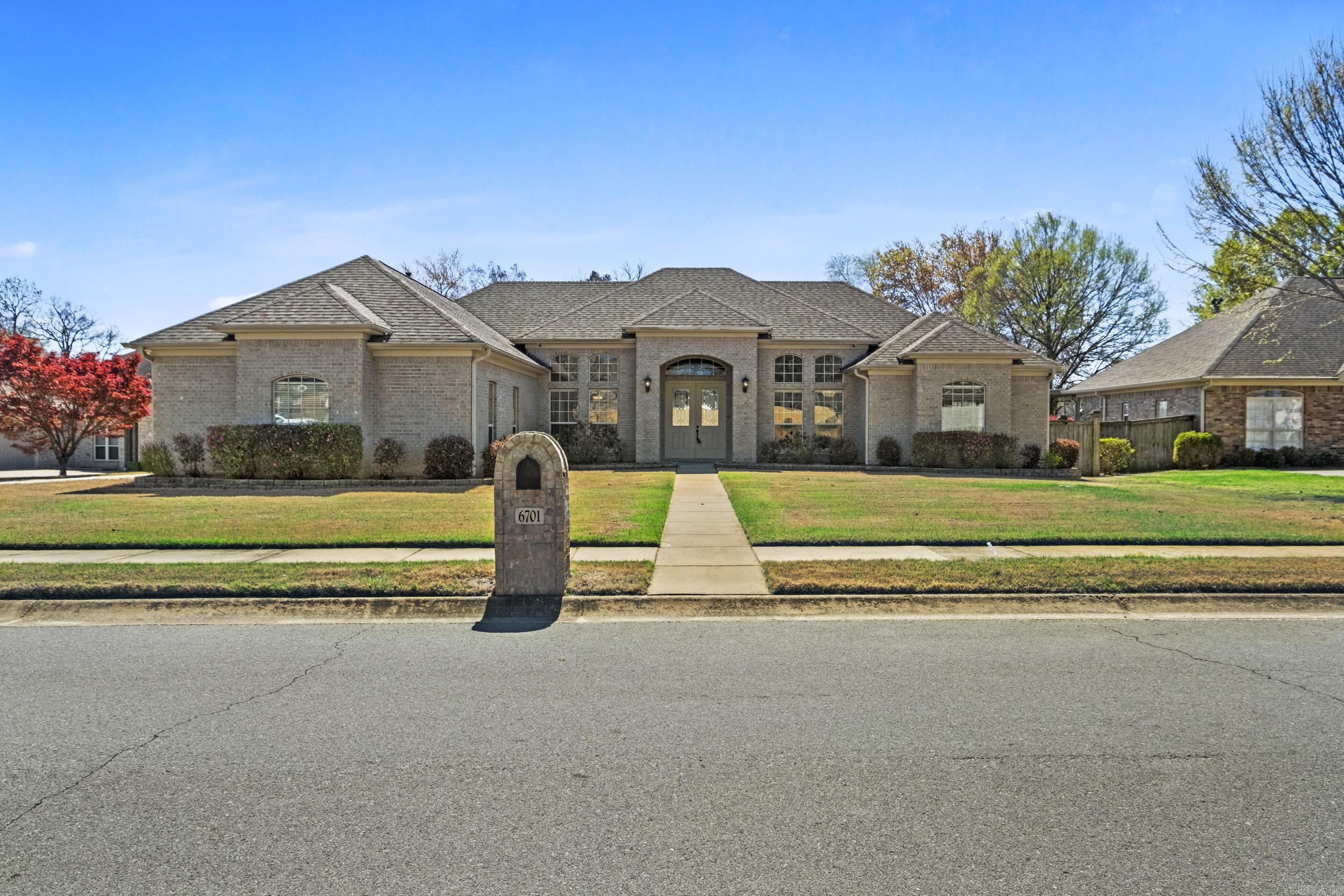AUSTIN LAKES ON THE BAY ADDN - Residential