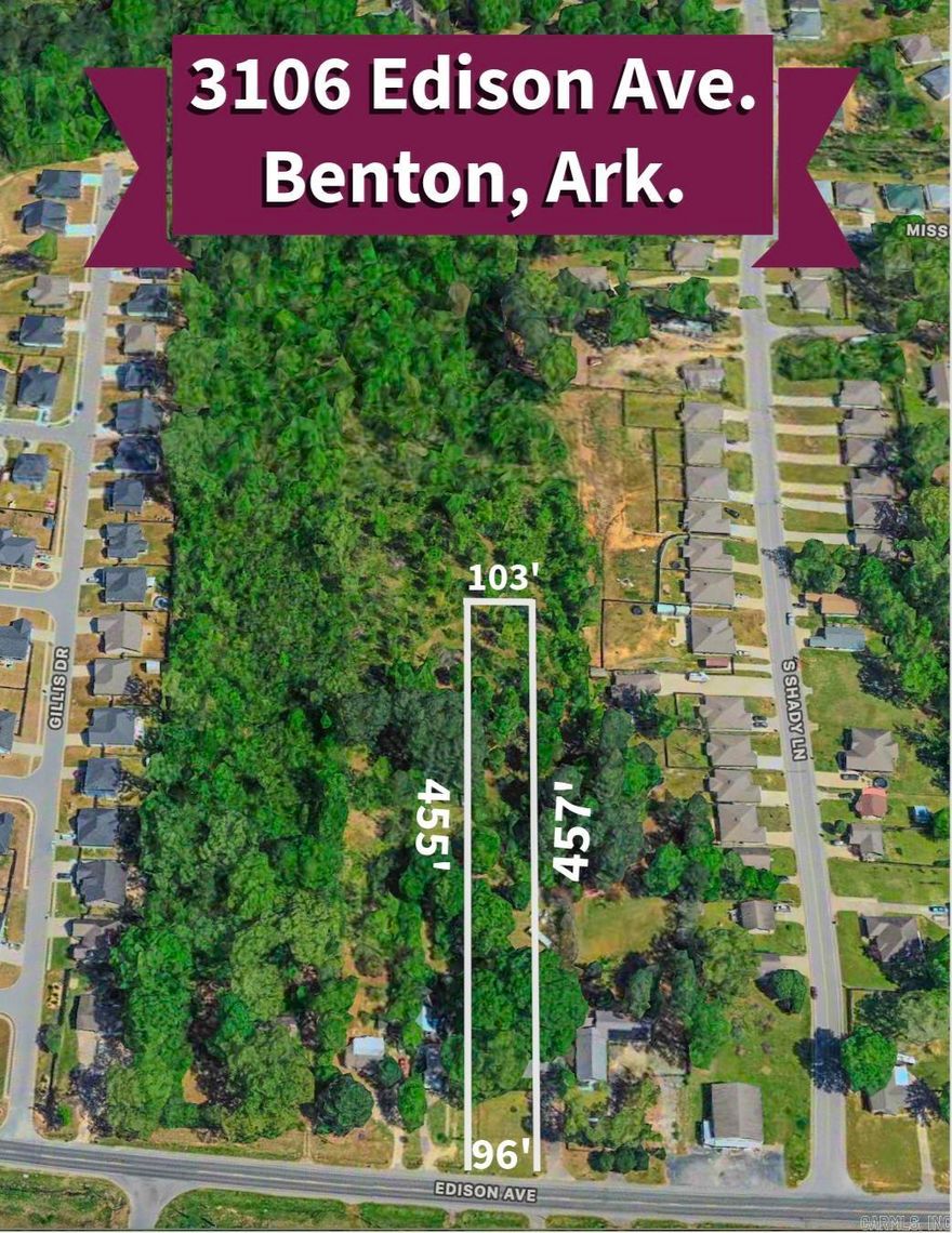 Are you a First Time Buyer or an Investor looking for a great real estate opportunity in the Benton city limits!  Look no further!  This property has great potential!  Do you want a chance to update a home and truly make it your own, or are you are looking for a property that provides investment options?  You can have both with this property!  This 3 bedroom, 2 bath includes over an acre of land with it and has highway frontage.  It's conveniently located near schools and shopping.  Please note that this property also provides a very unique investment opportunity.  This property includes land that butts-up to over six (6) acres of vacant land that is also for sale (please see MLS # 25021268).  This property is parallel to 3022 Edison Avenue (MLS # 25021269 ) which is also for sale and includes 1.03 acres of land.  You have the potential to purchase three (3) properties that provide road frontage, include two (2) homes, have over eight (8) acres of unrestricted land (over six (6) acres are vacant!), conveniently located in the City of Benton and NOT IN A SUBDIVISION!  Call today to schedule a personal tour of this property!  *Agents Please Review Remarks*
