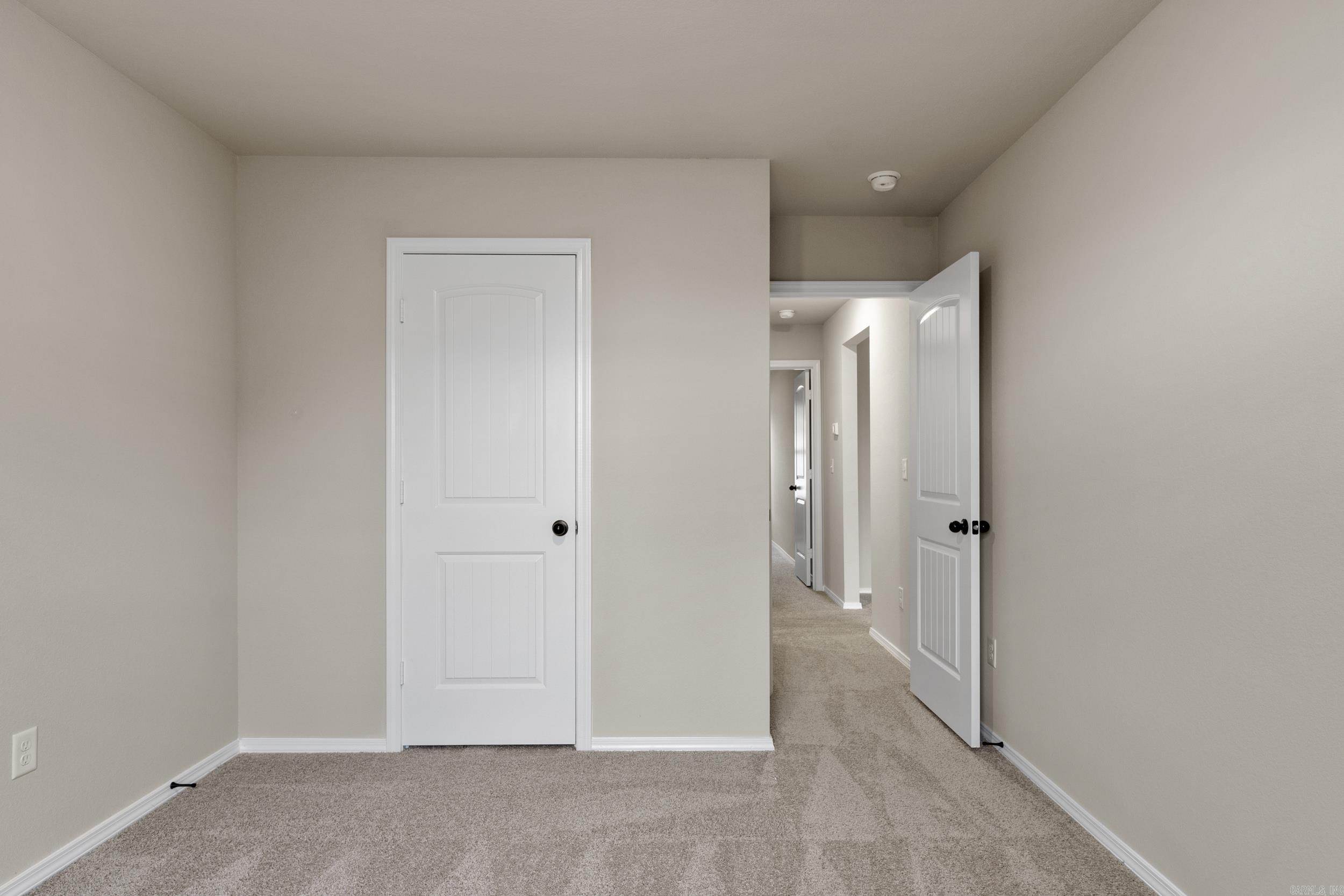 HILLDALE CROSSING - Residential