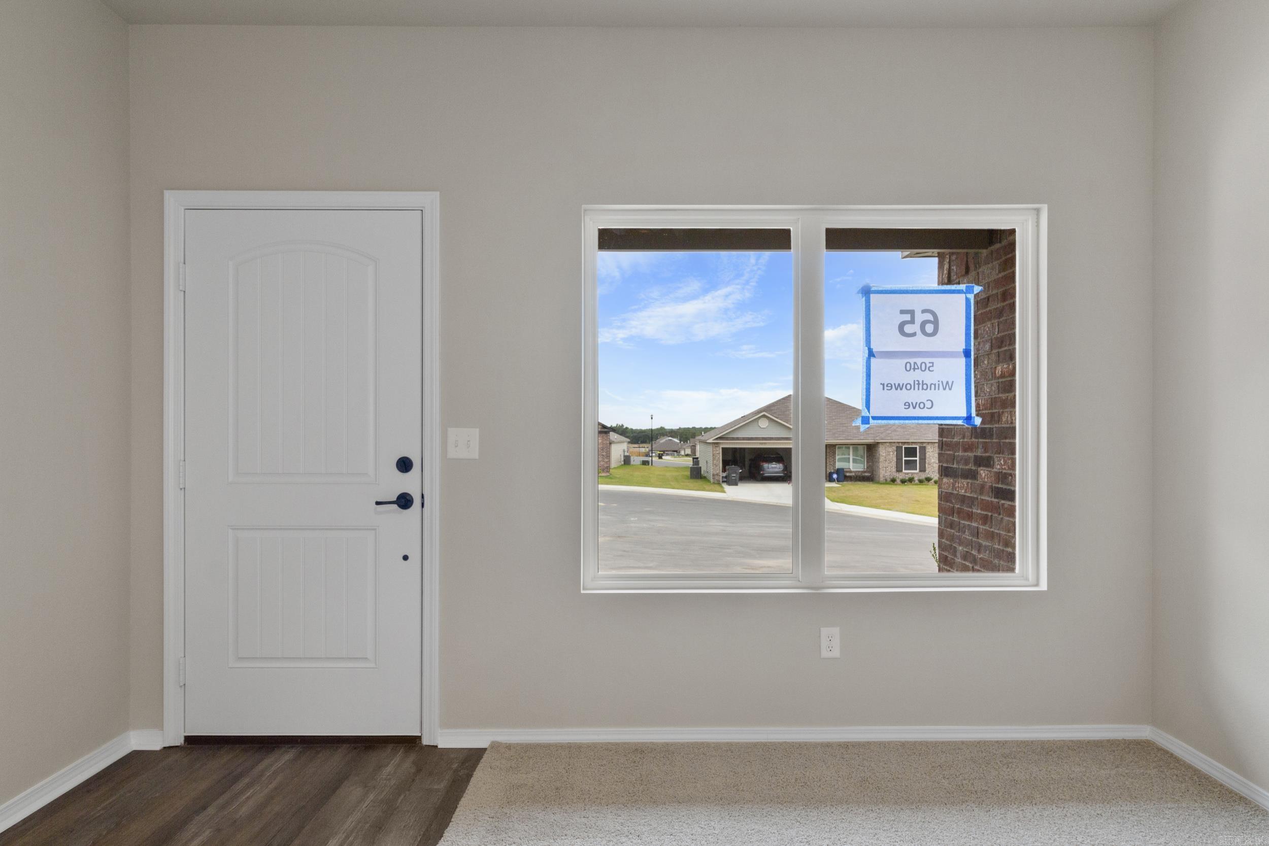 HILLDALE CROSSING - Residential