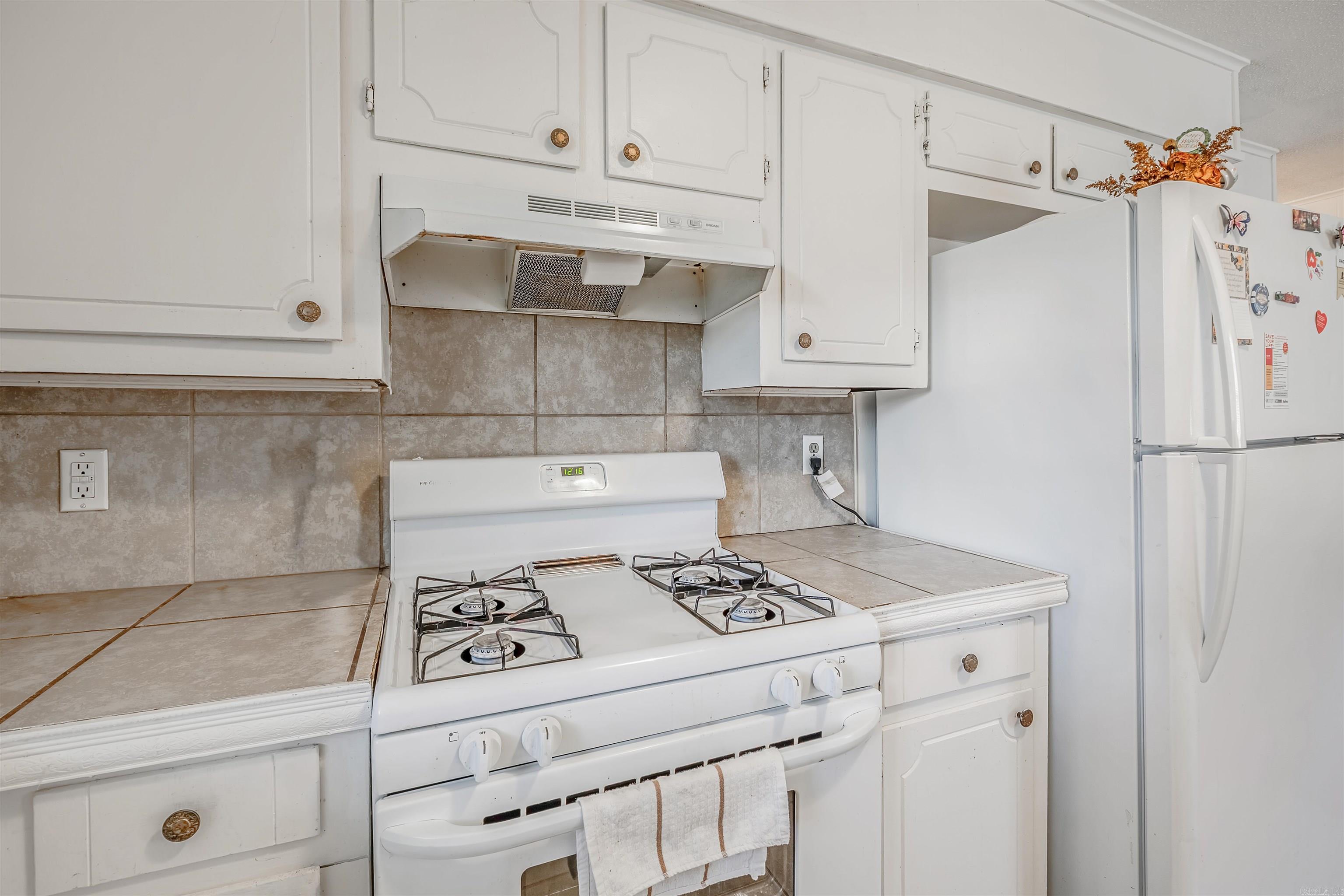 Royal Manor - Residential Income