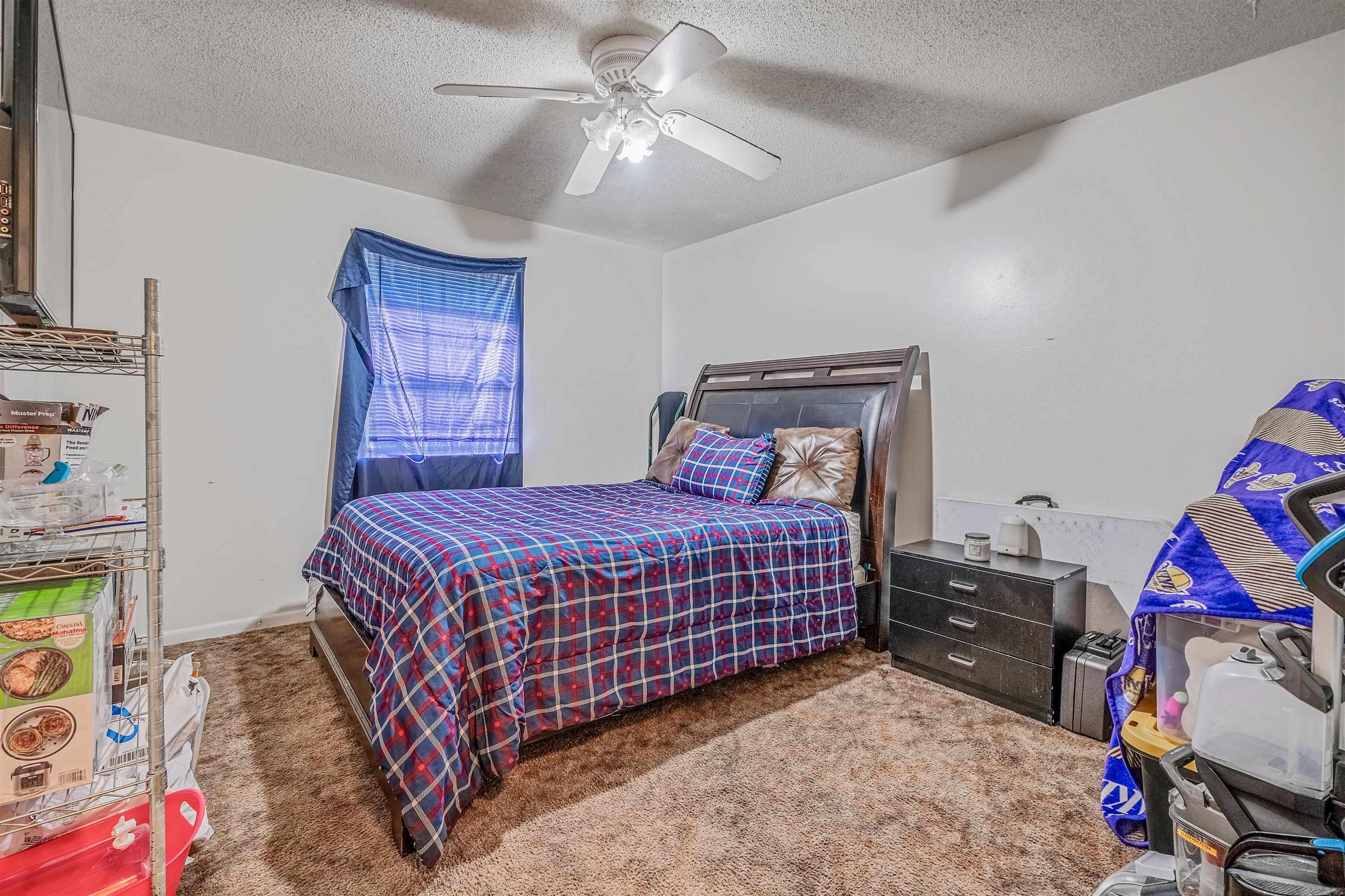 Royal Manor - Residential Income