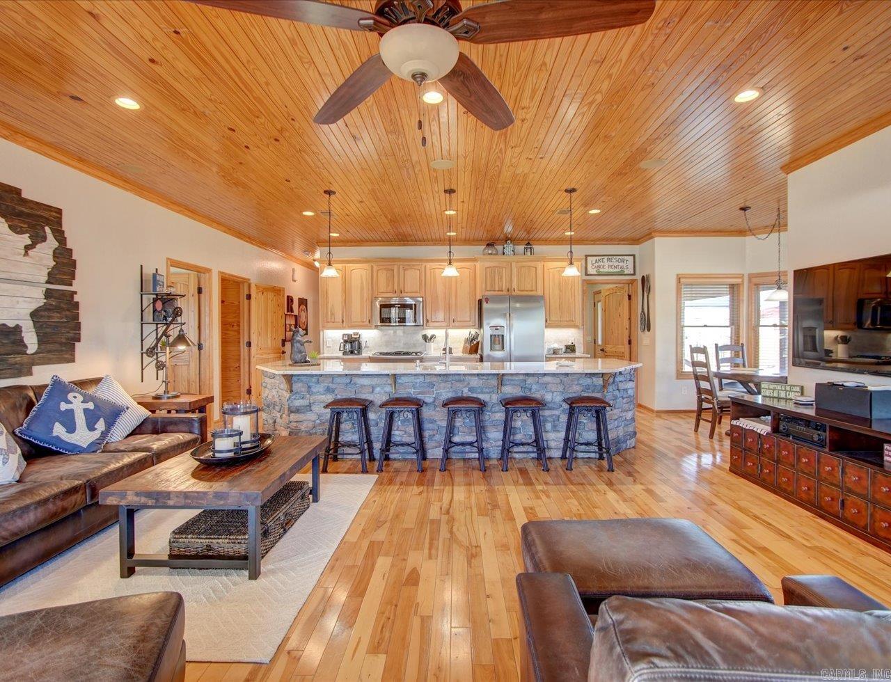 TAHOE LAKE ESTATES - Residential