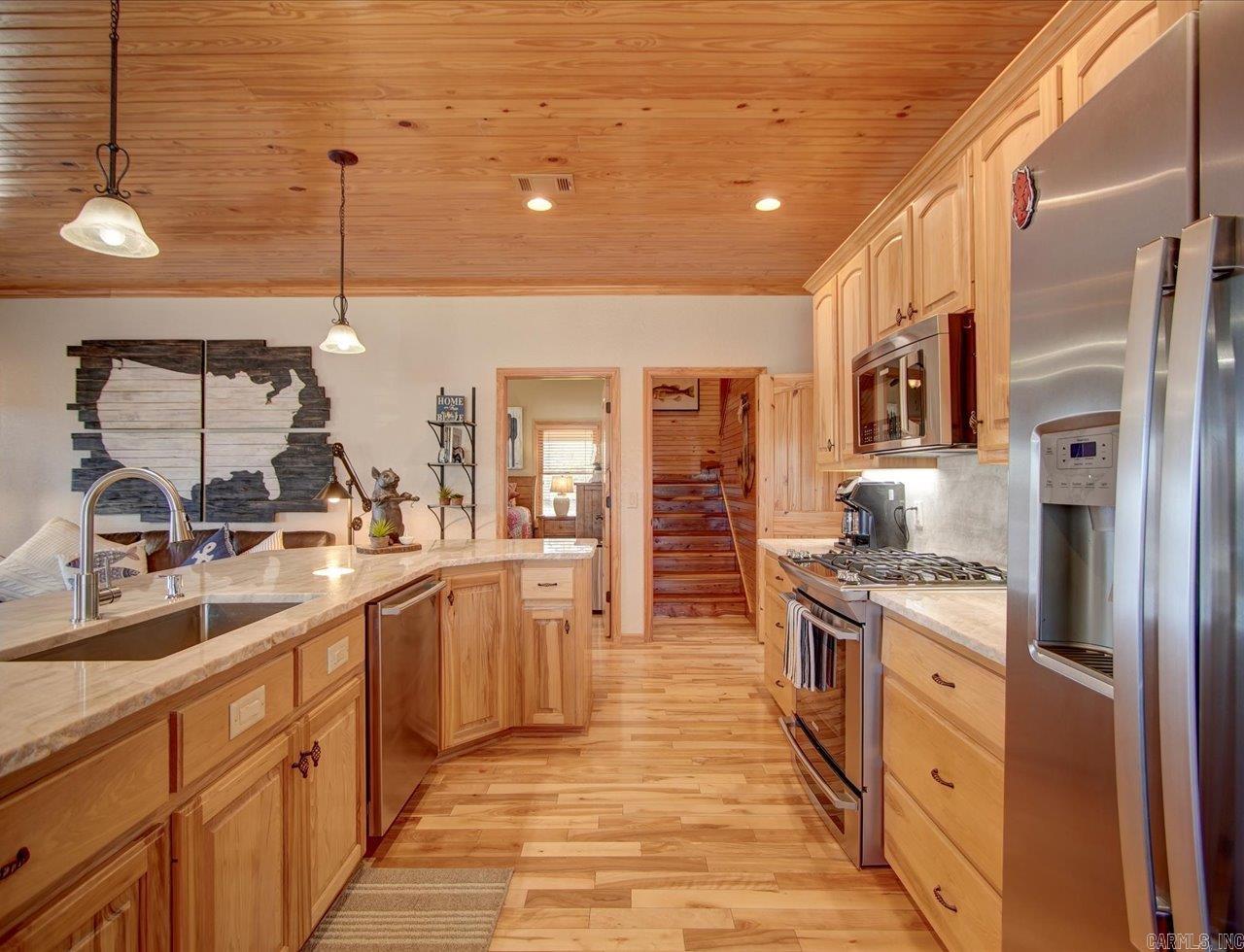 TAHOE LAKE ESTATES - Residential