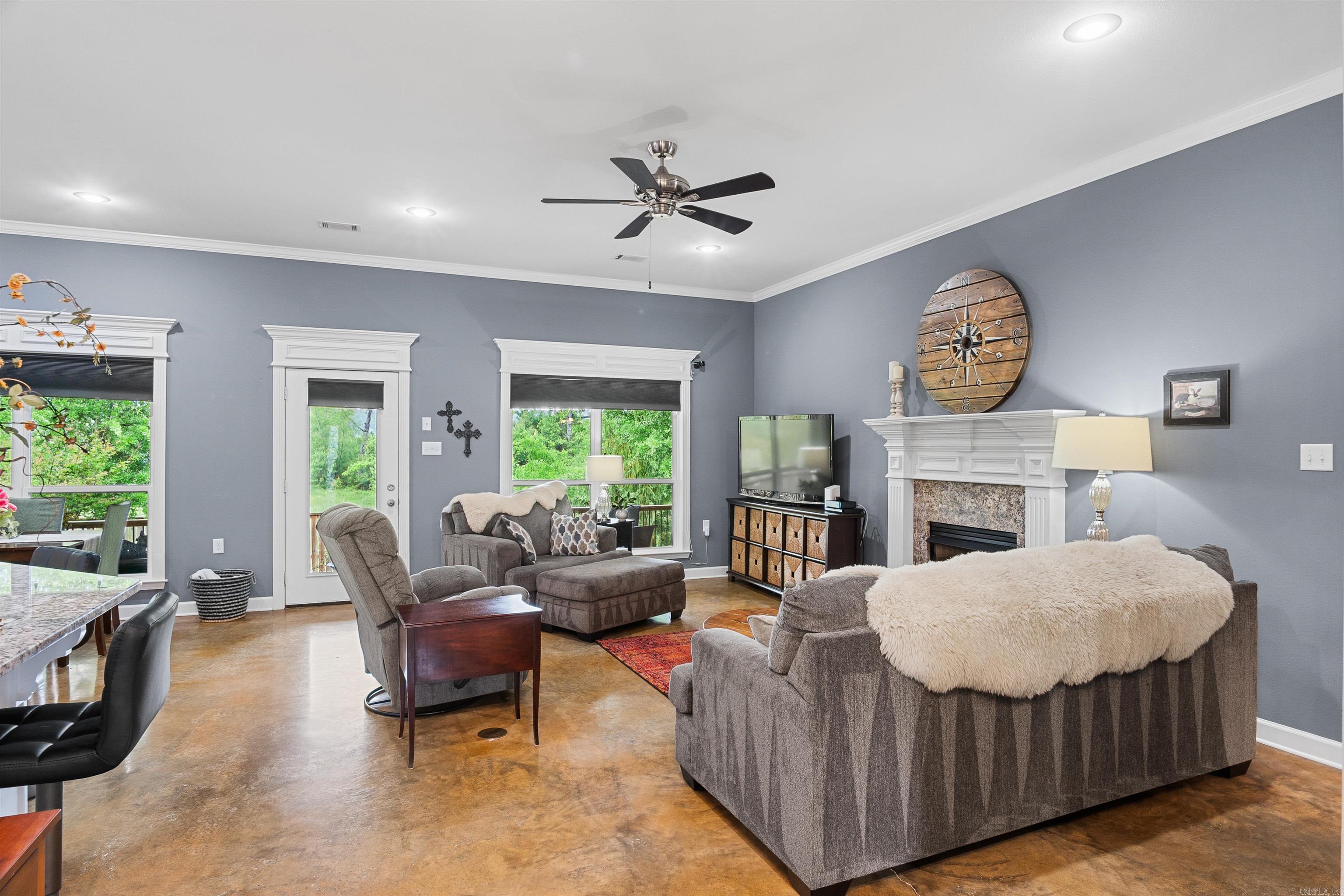 JAXON TERRACE - Residential