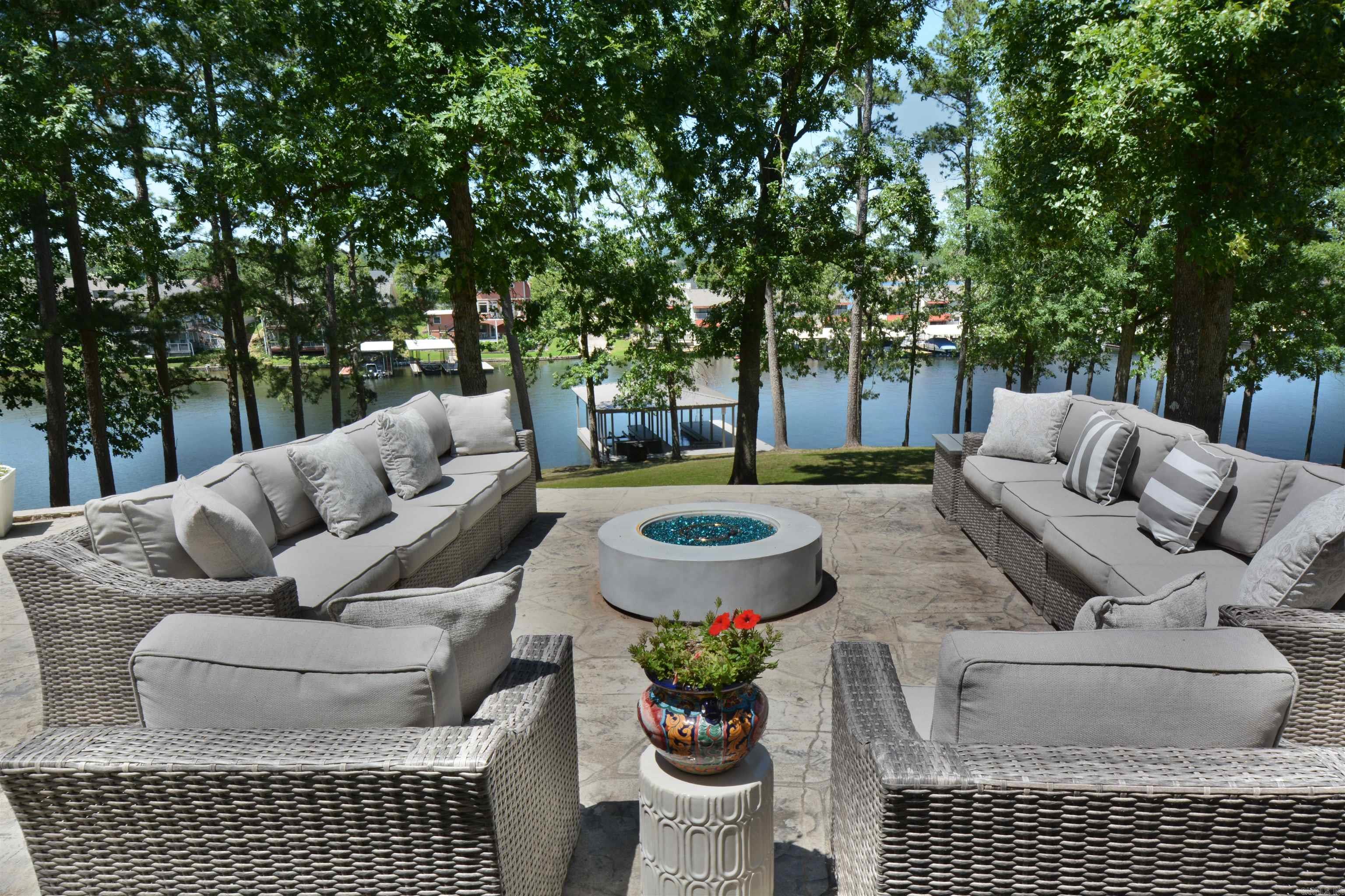 Quinns Lake Park - Residential