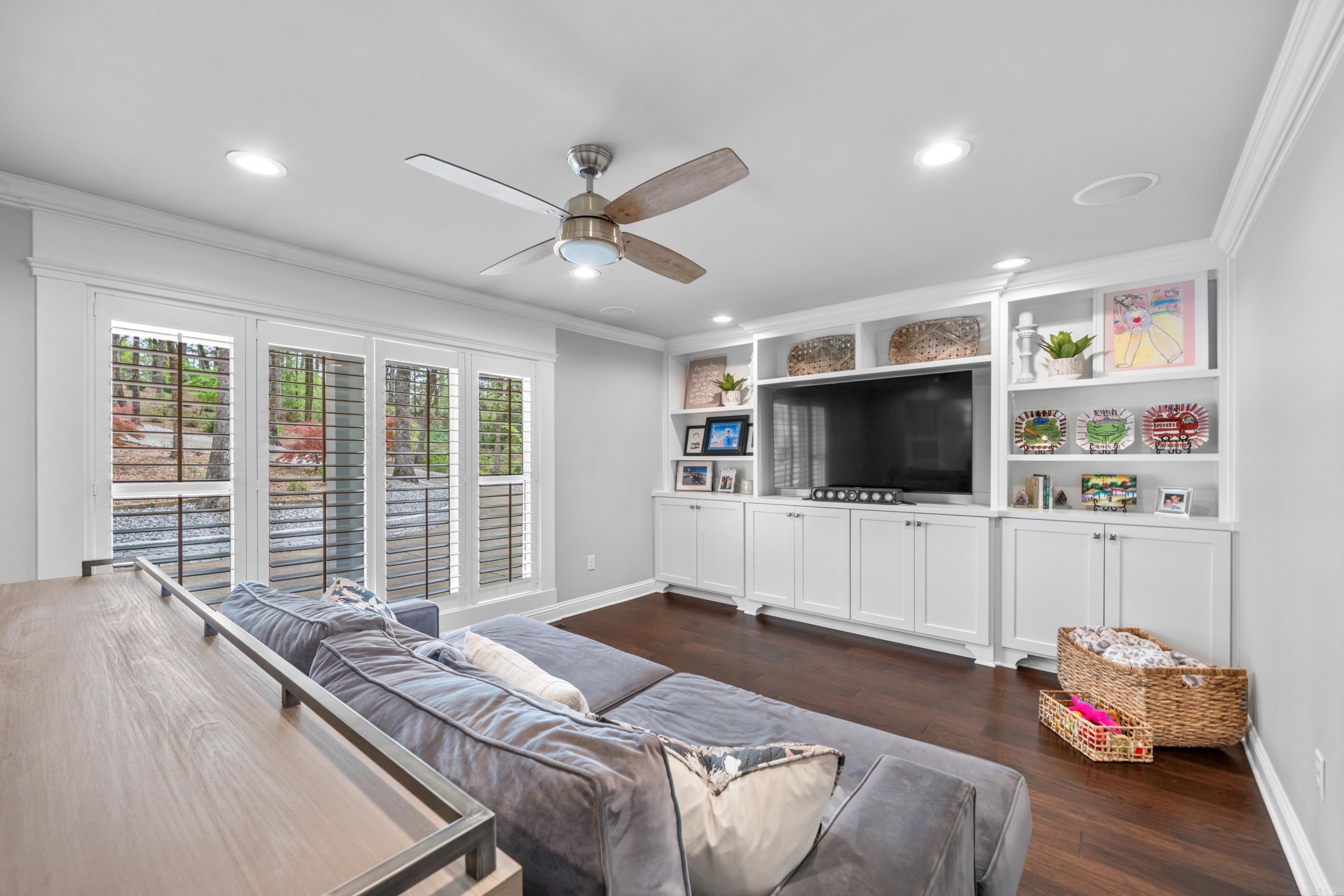 Quinns Lake Park - Residential