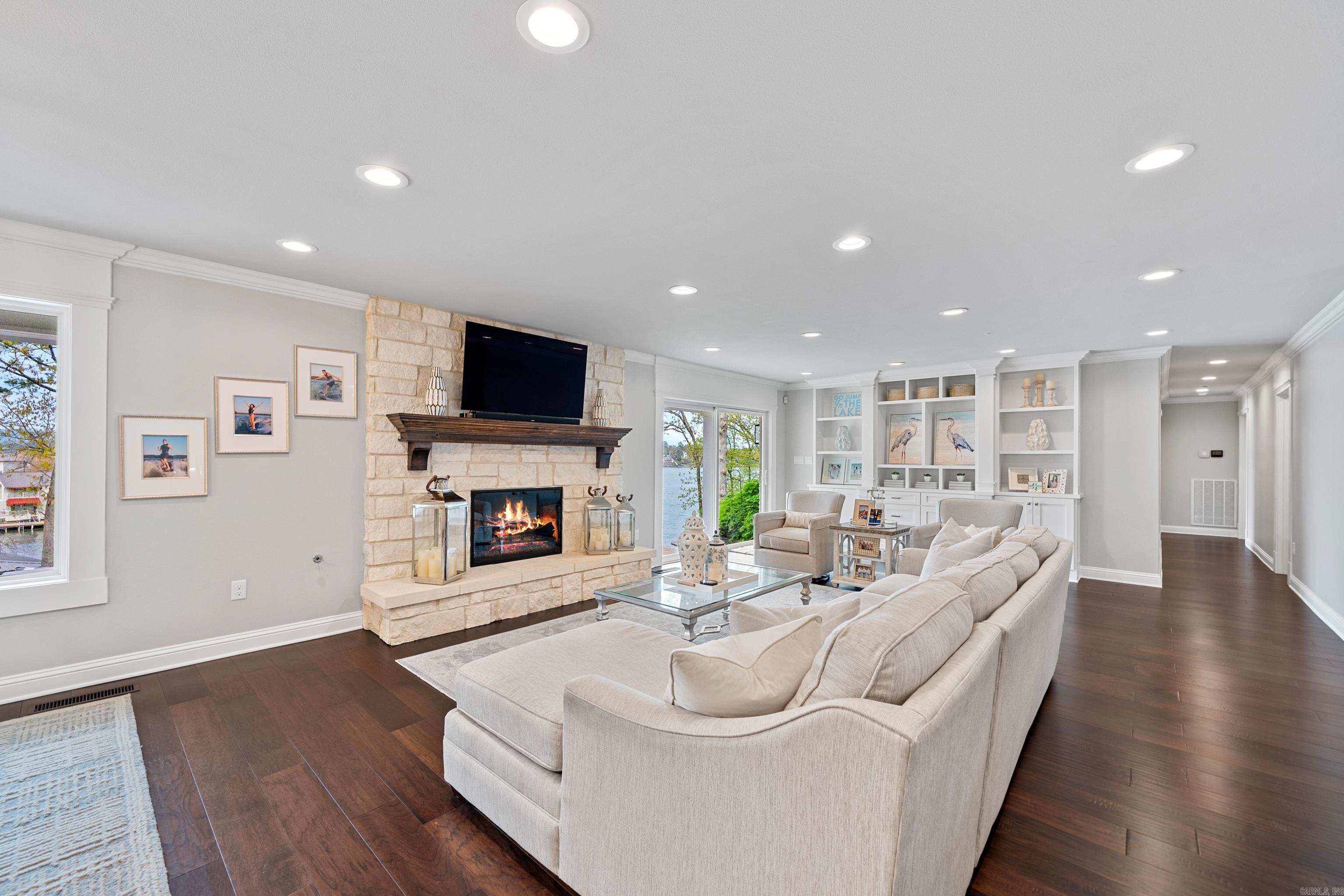 Quinns Lake Park - Residential