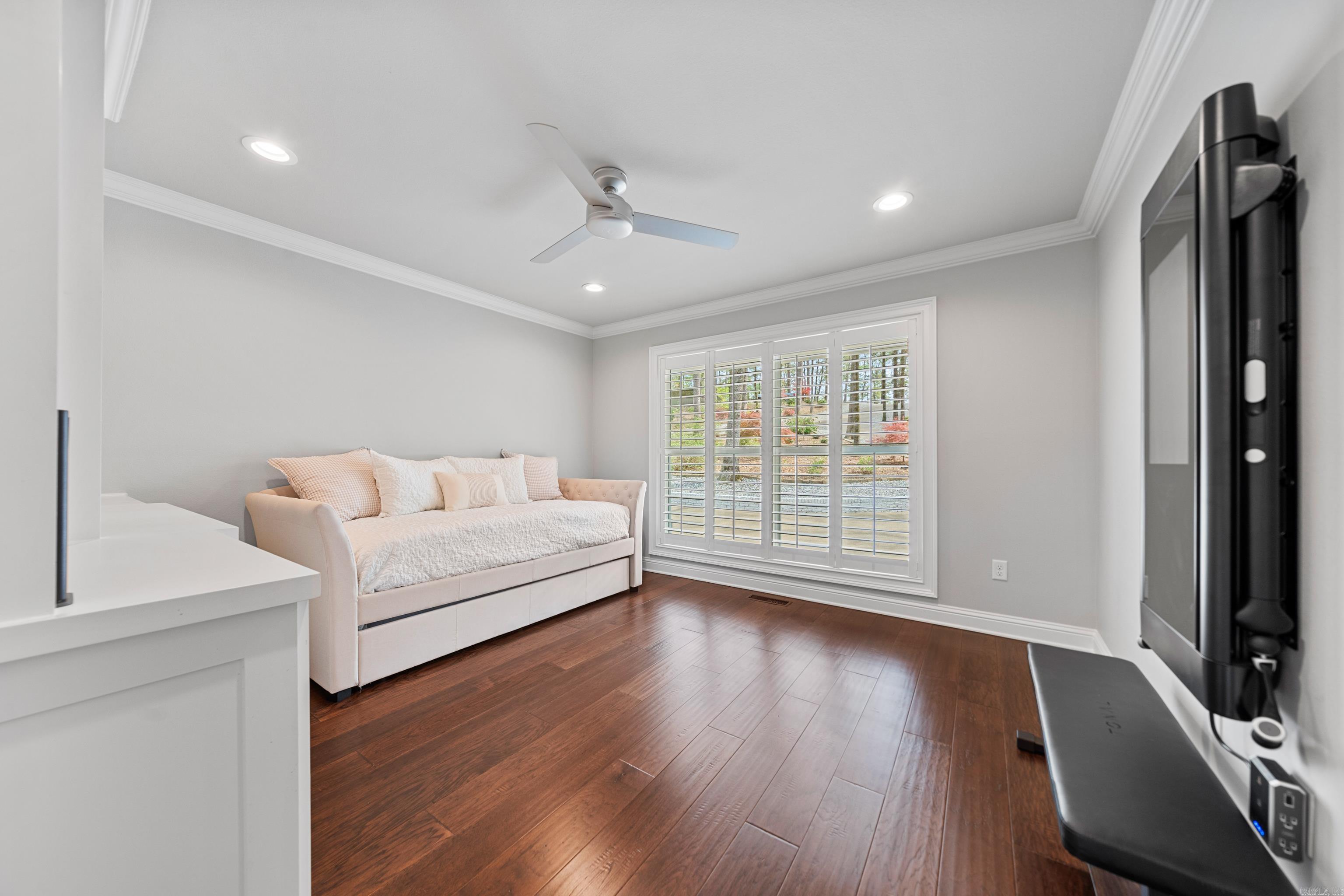 Quinns Lake Park - Residential