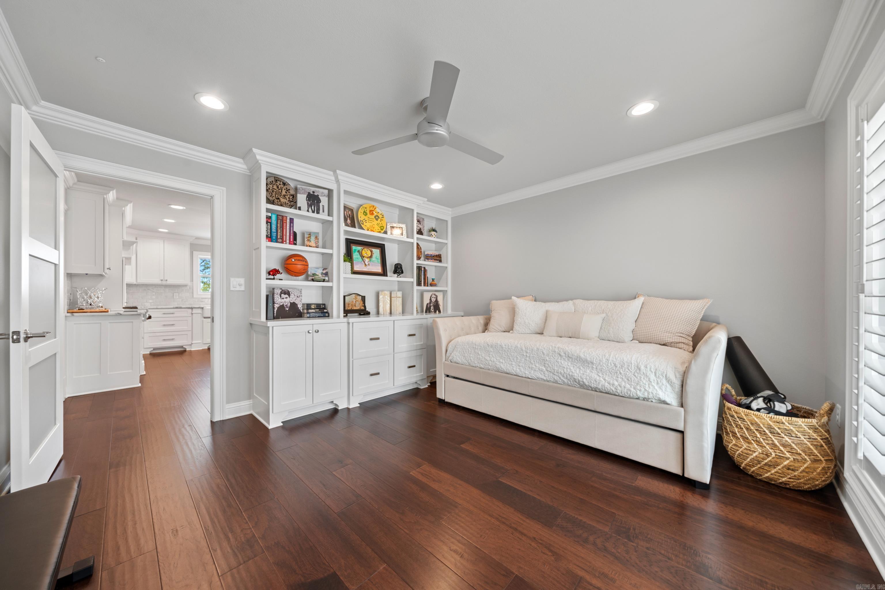 Quinns Lake Park - Residential