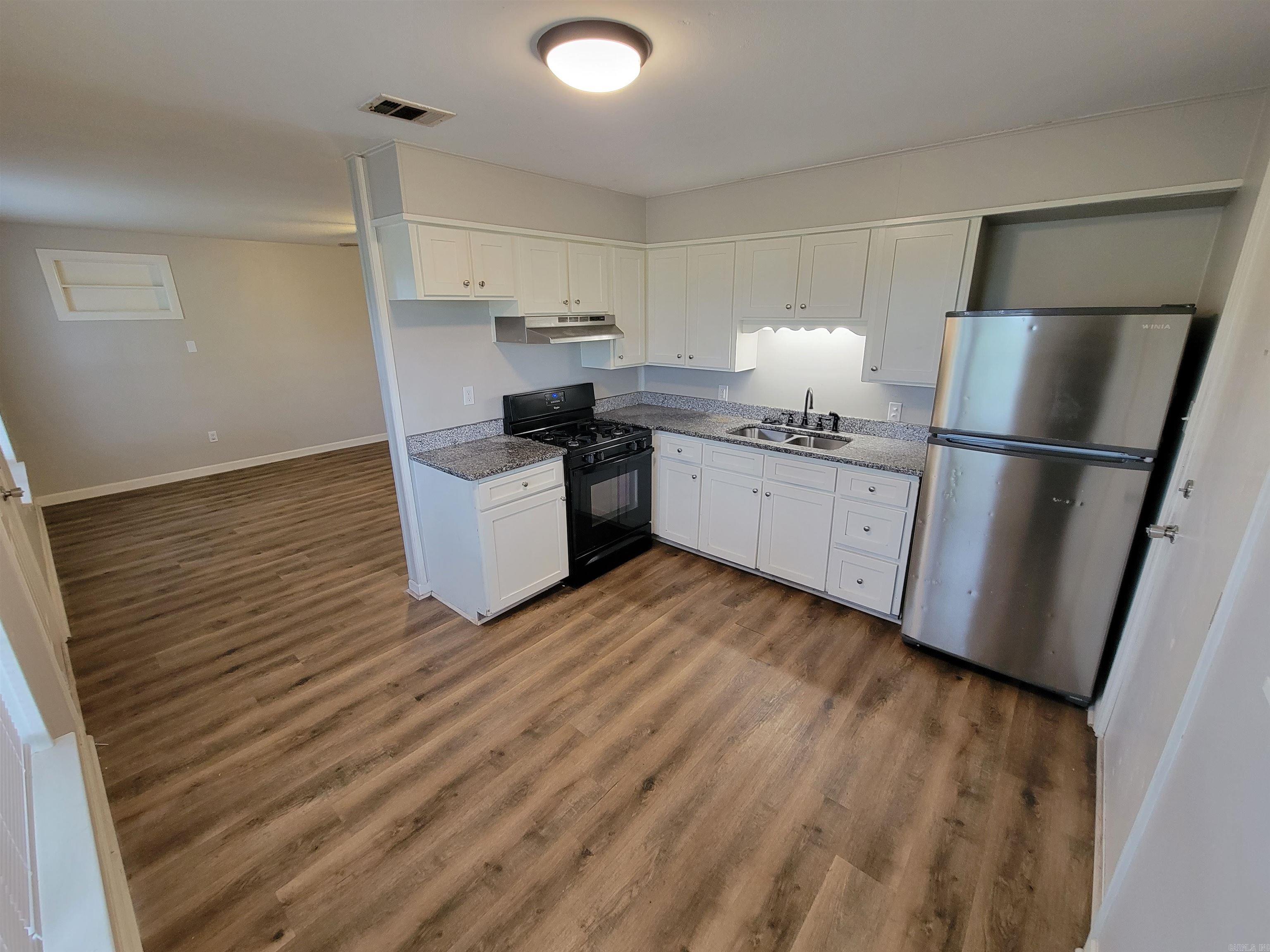 BARING CROSS - Residential