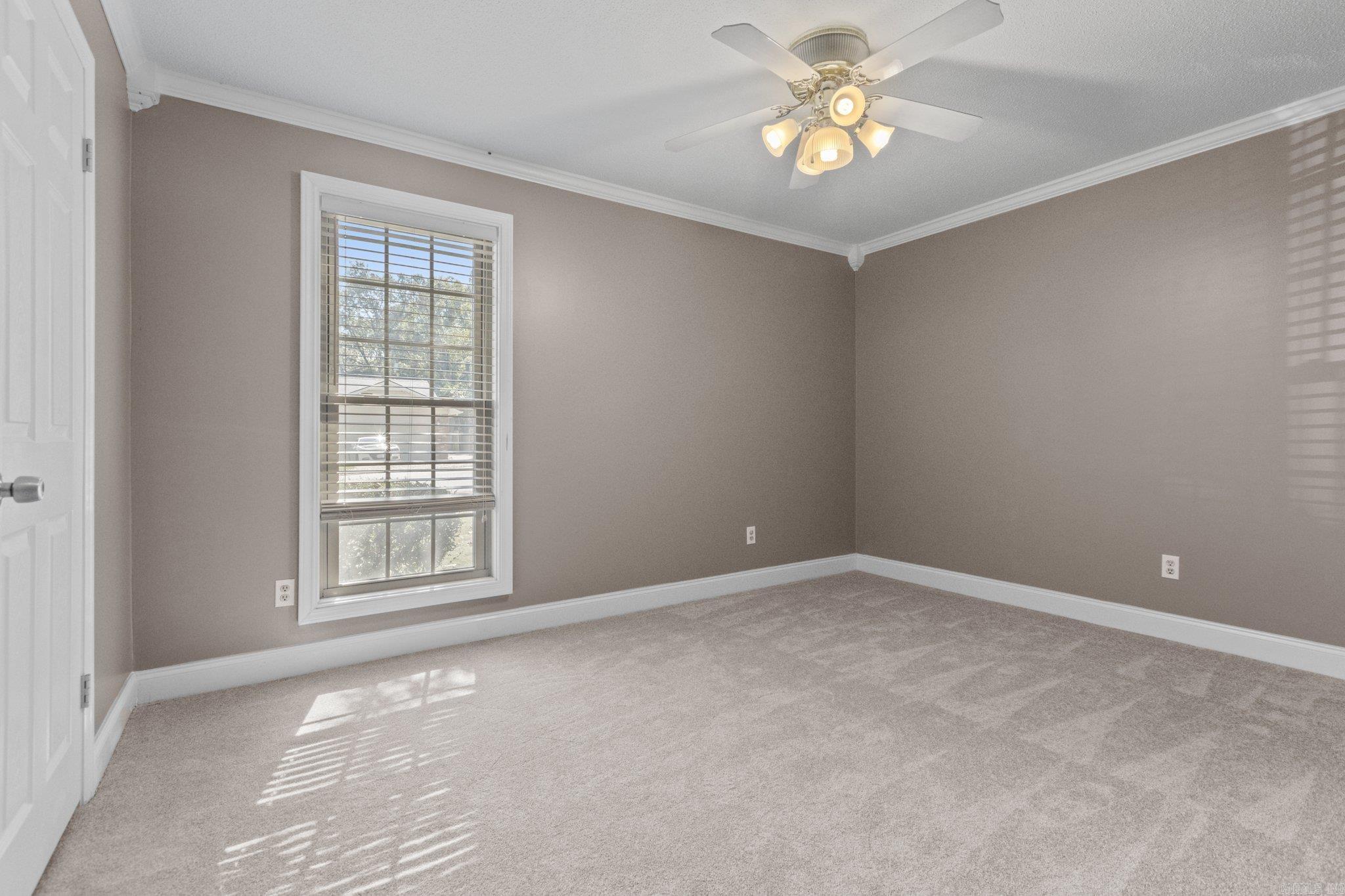 PLEASANT TREE - Residential