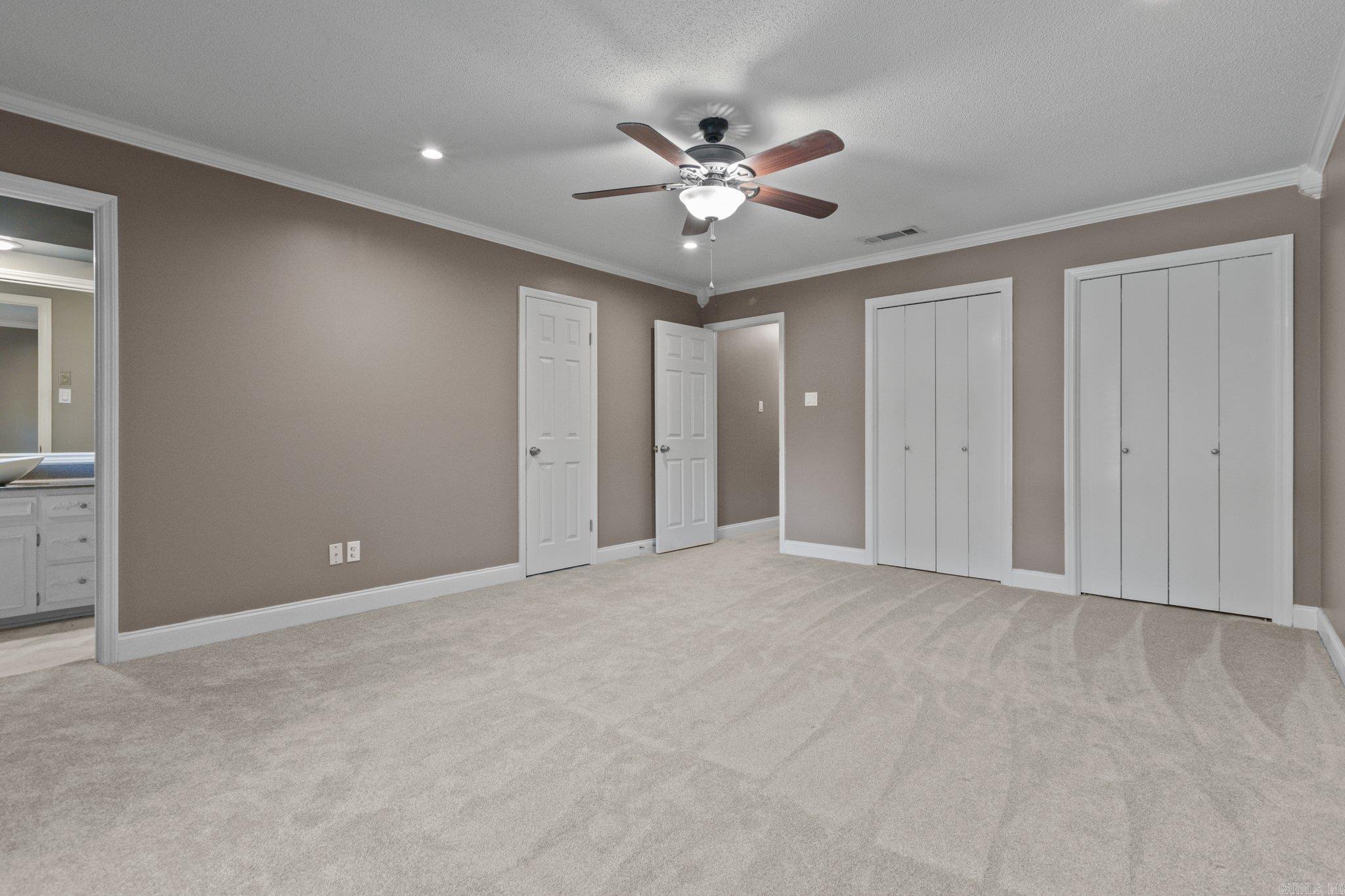 PLEASANT TREE - Residential