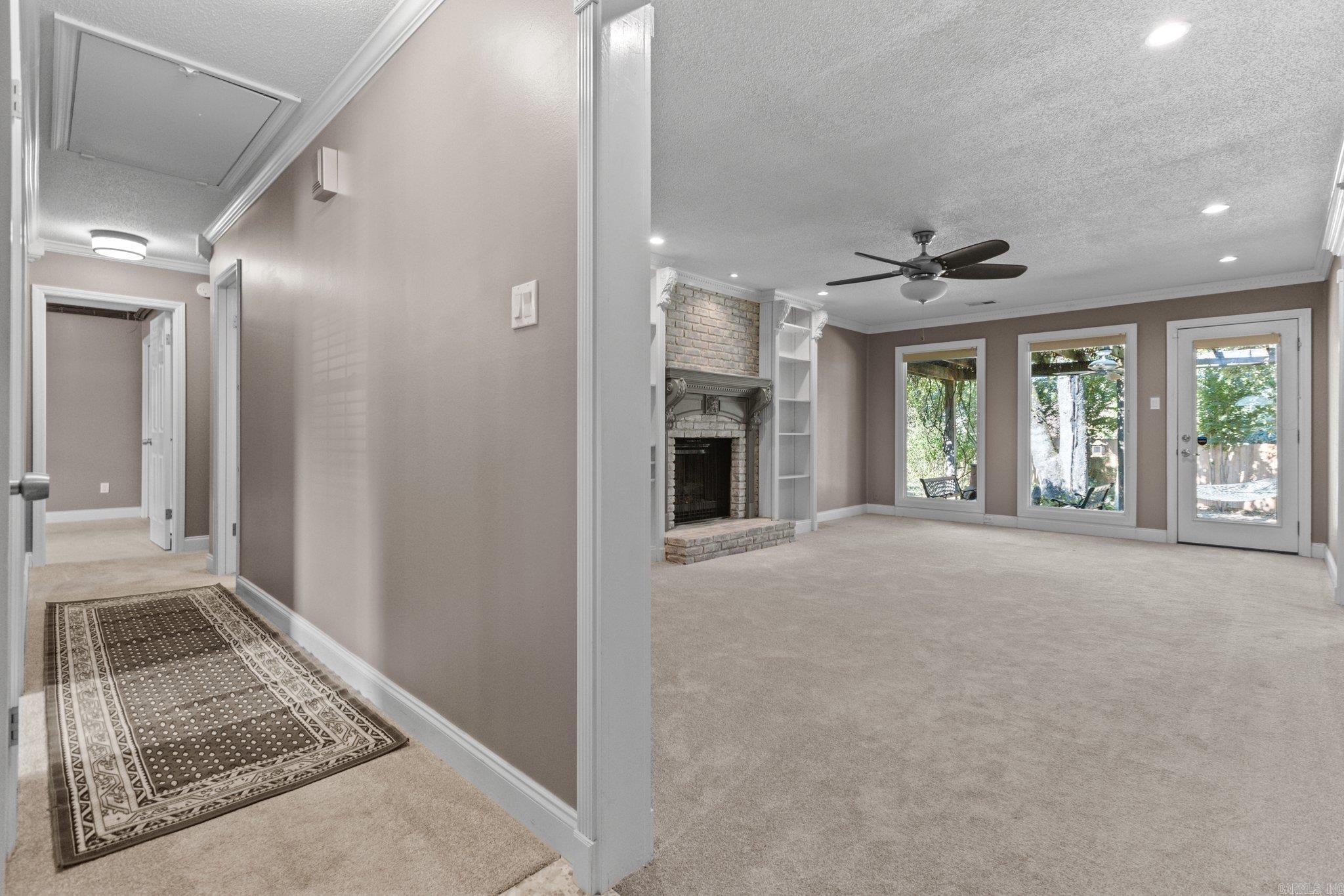 PLEASANT TREE - Residential