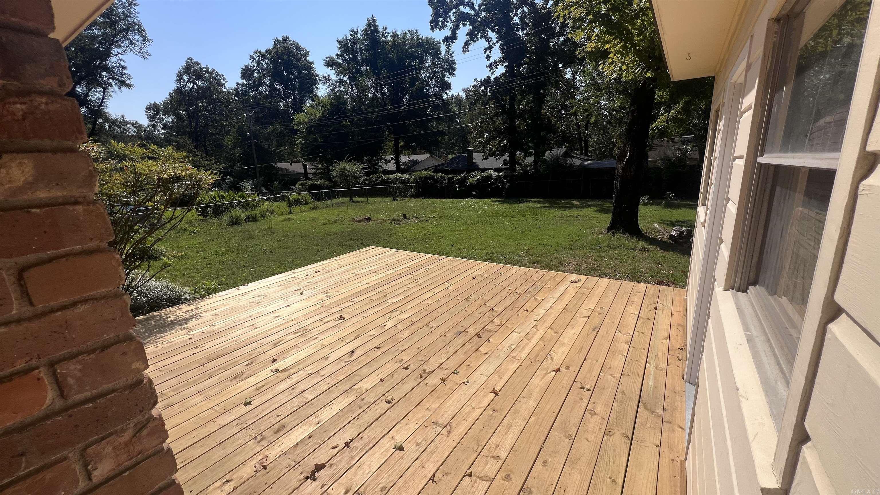 MARKHAM MANOR - Residential