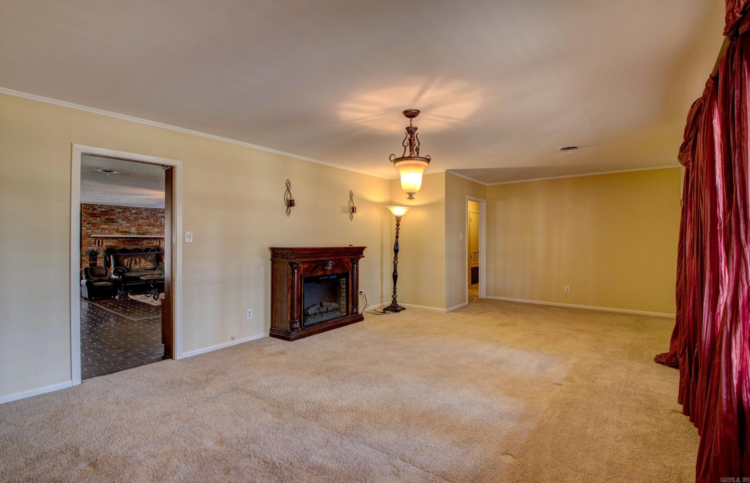 PINE FORREST - Residential