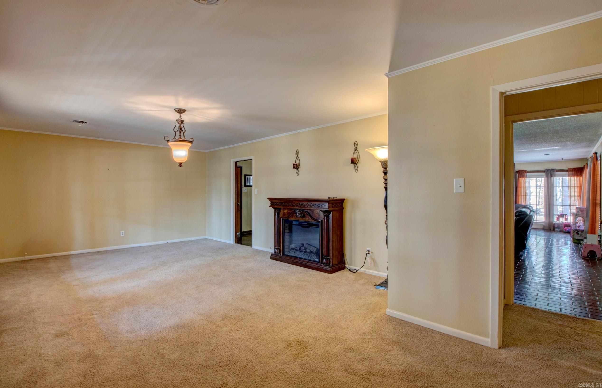 PINE FORREST - Residential