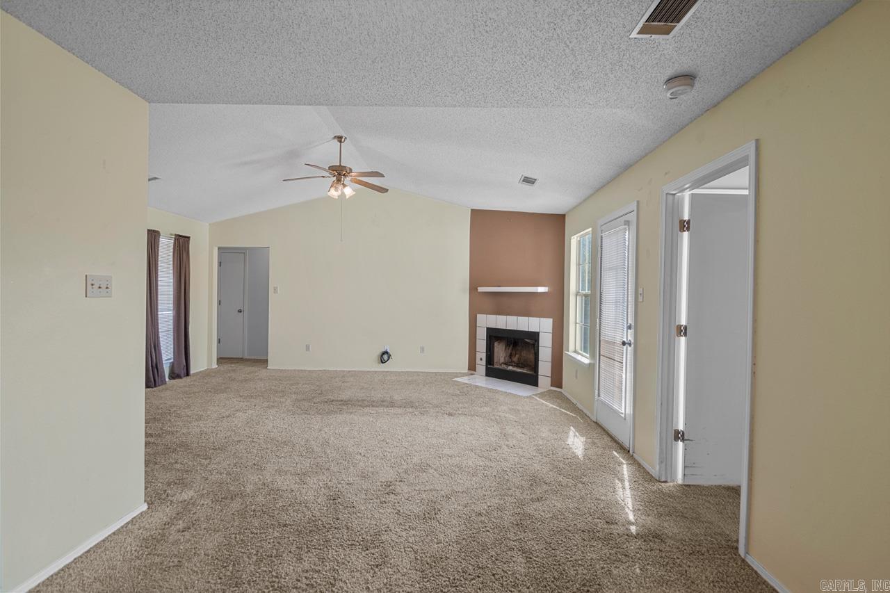 MEADOWLAKE - Residential