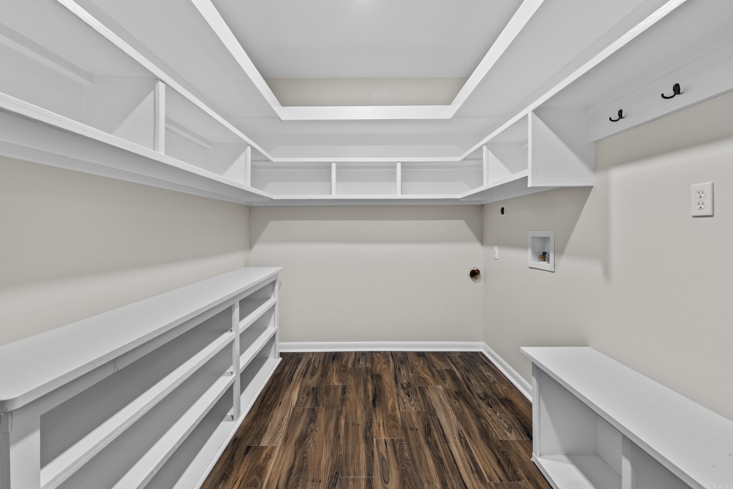 WEST MARKHAM HGTS - Residential