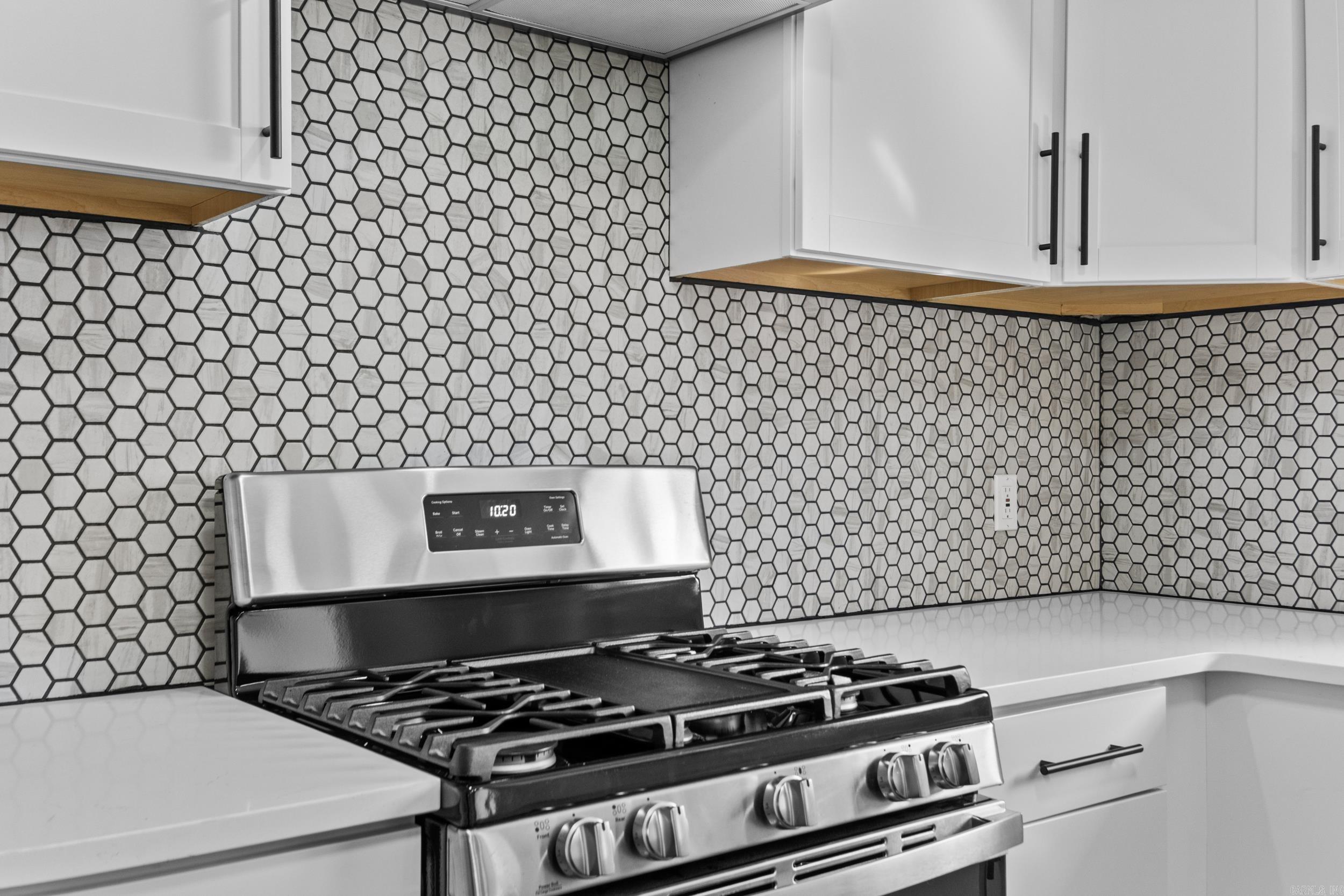 WEST MARKHAM HGTS - Residential