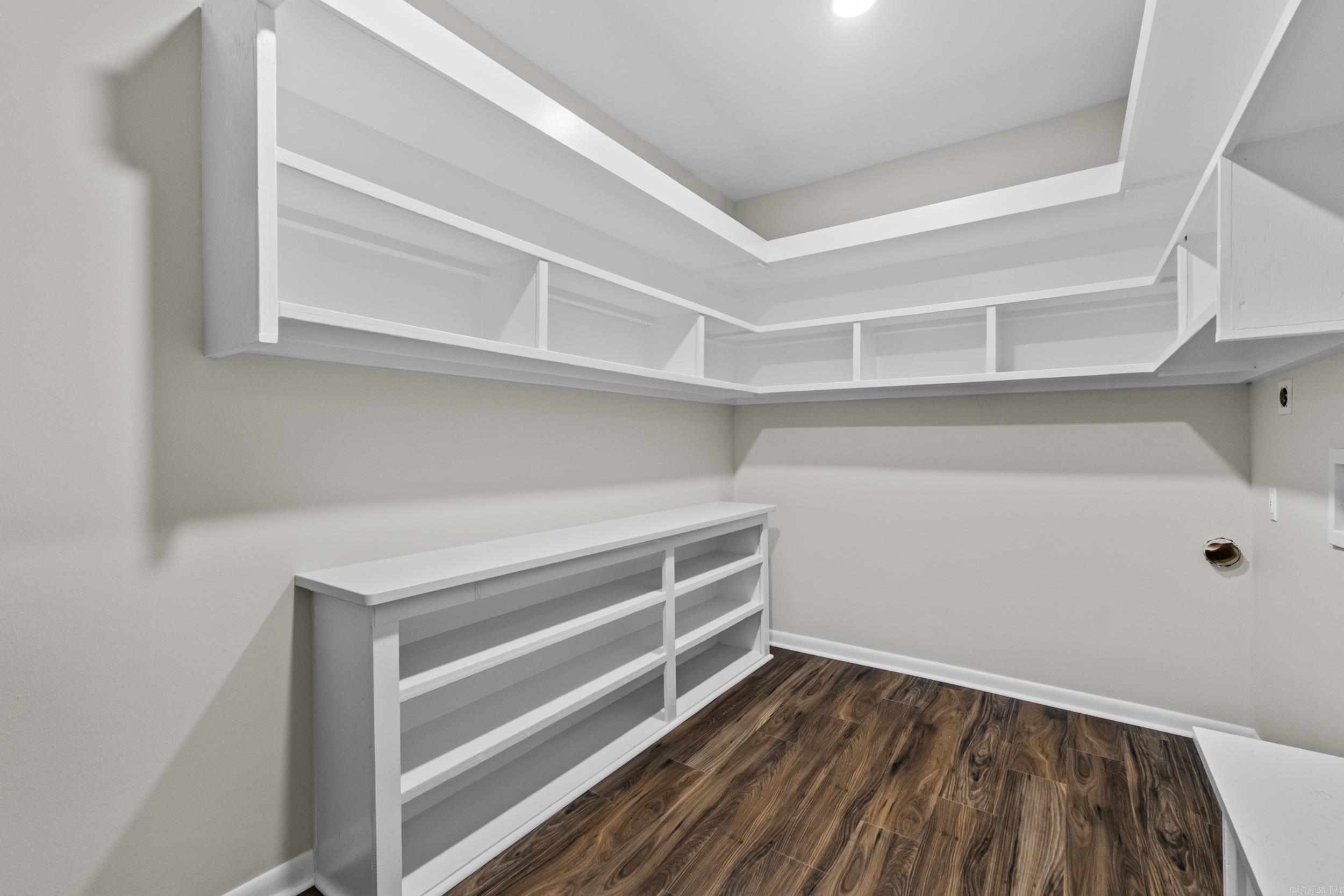 WEST MARKHAM HGTS - Residential