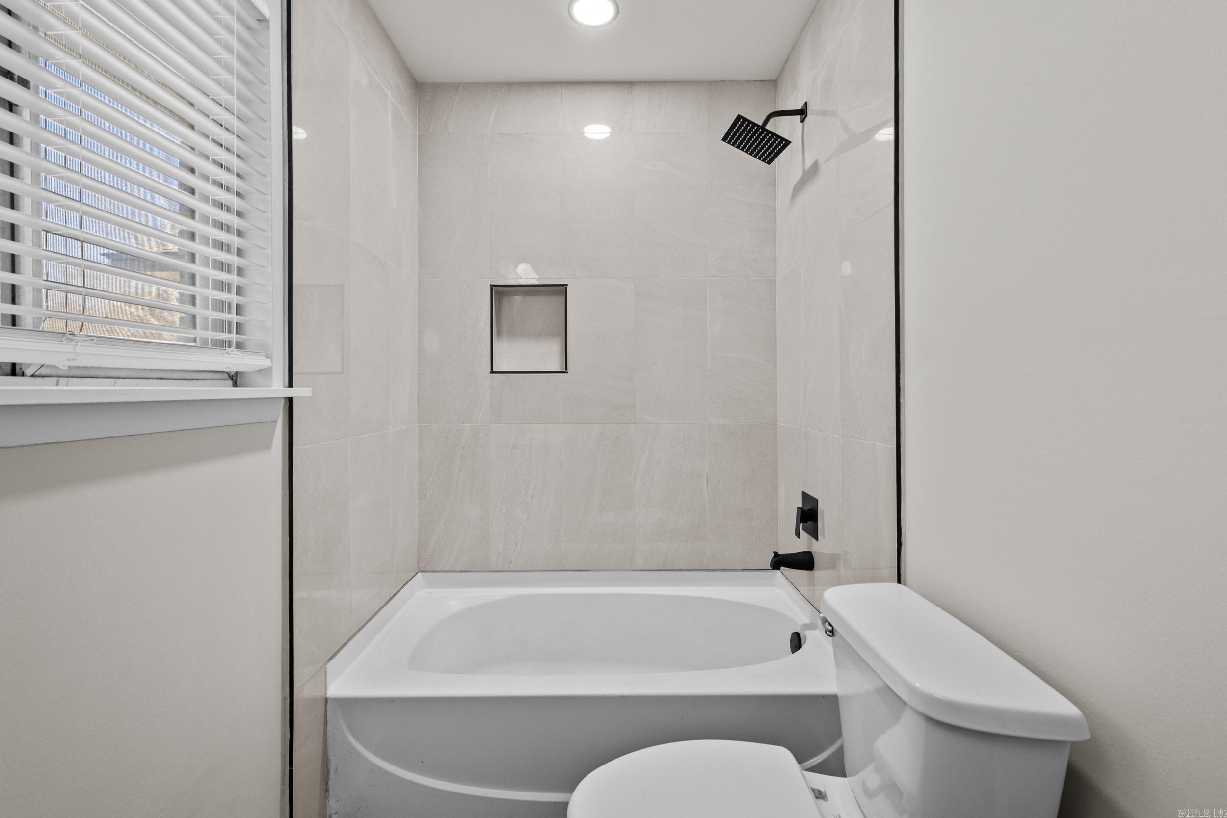 WEST MARKHAM HGTS - Residential