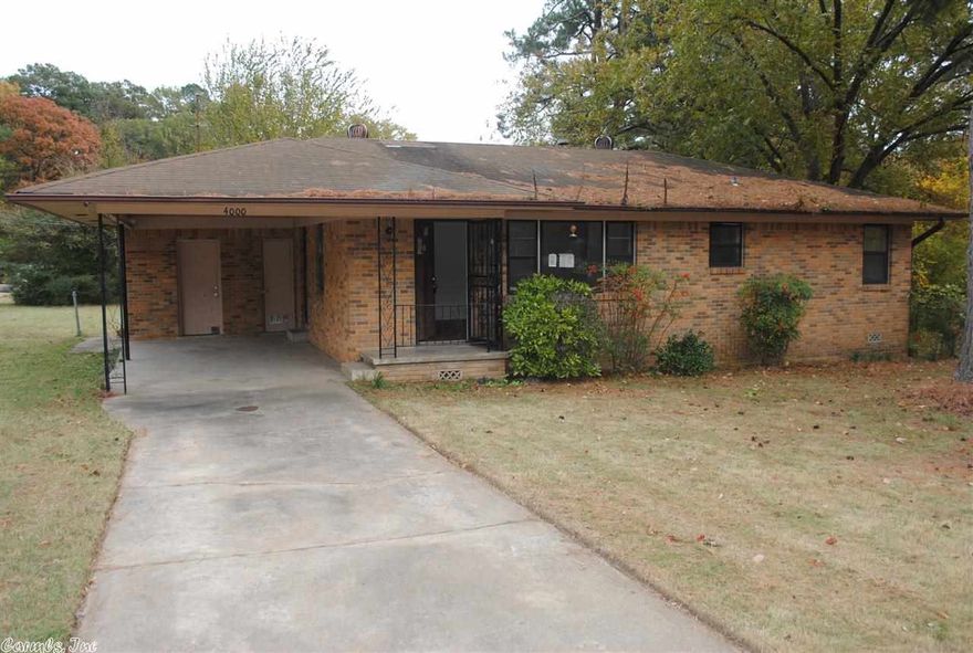 Great all brick ranch home with fenced yard.  Spacious lot with mature trees.  This is a Fannie Mae HomePath property.  Learn more at www.HomePath.com. Awesome Opportunity for Owner Occupant during FIRST LOOK period.  (AGENTS PLEASE REVIEW CONFIDENTIAL REMARKS FOR NEW FANNIE MAE OFFER SUBMISSION PROCESS)