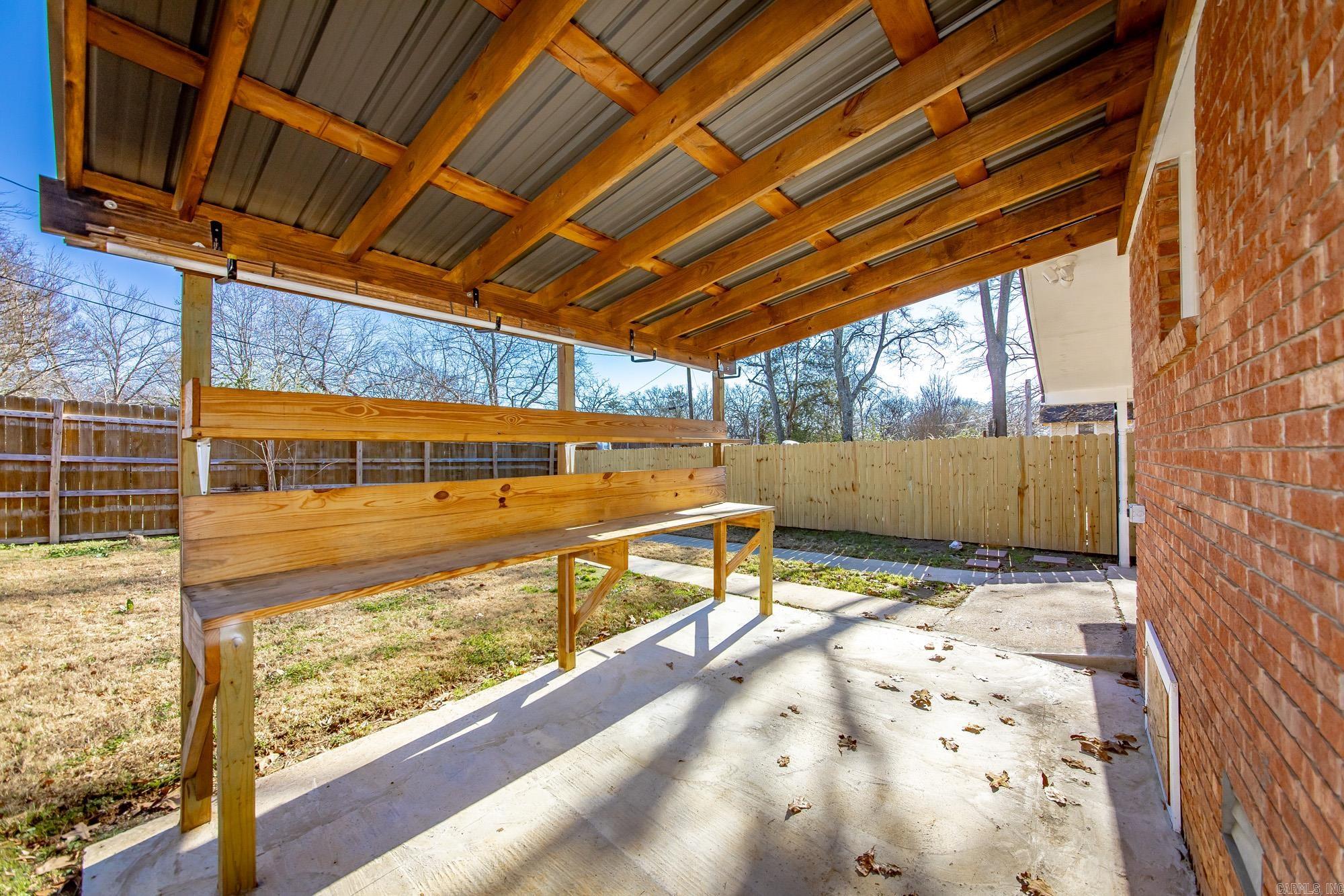 Holeads - Residential