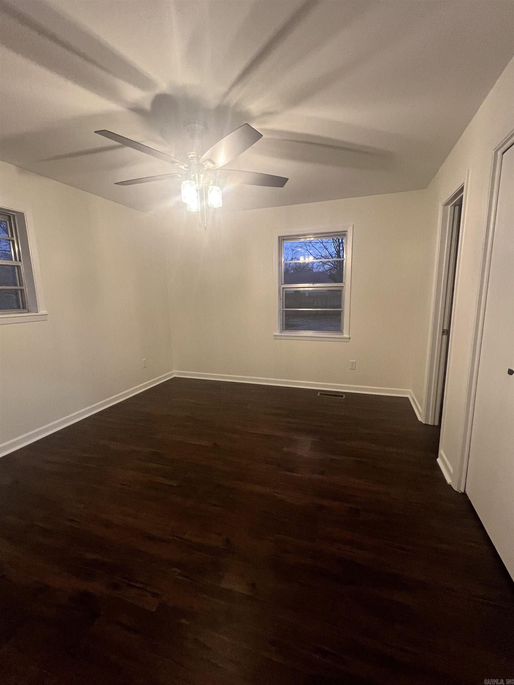 LAMBERT TERRACE - Residential