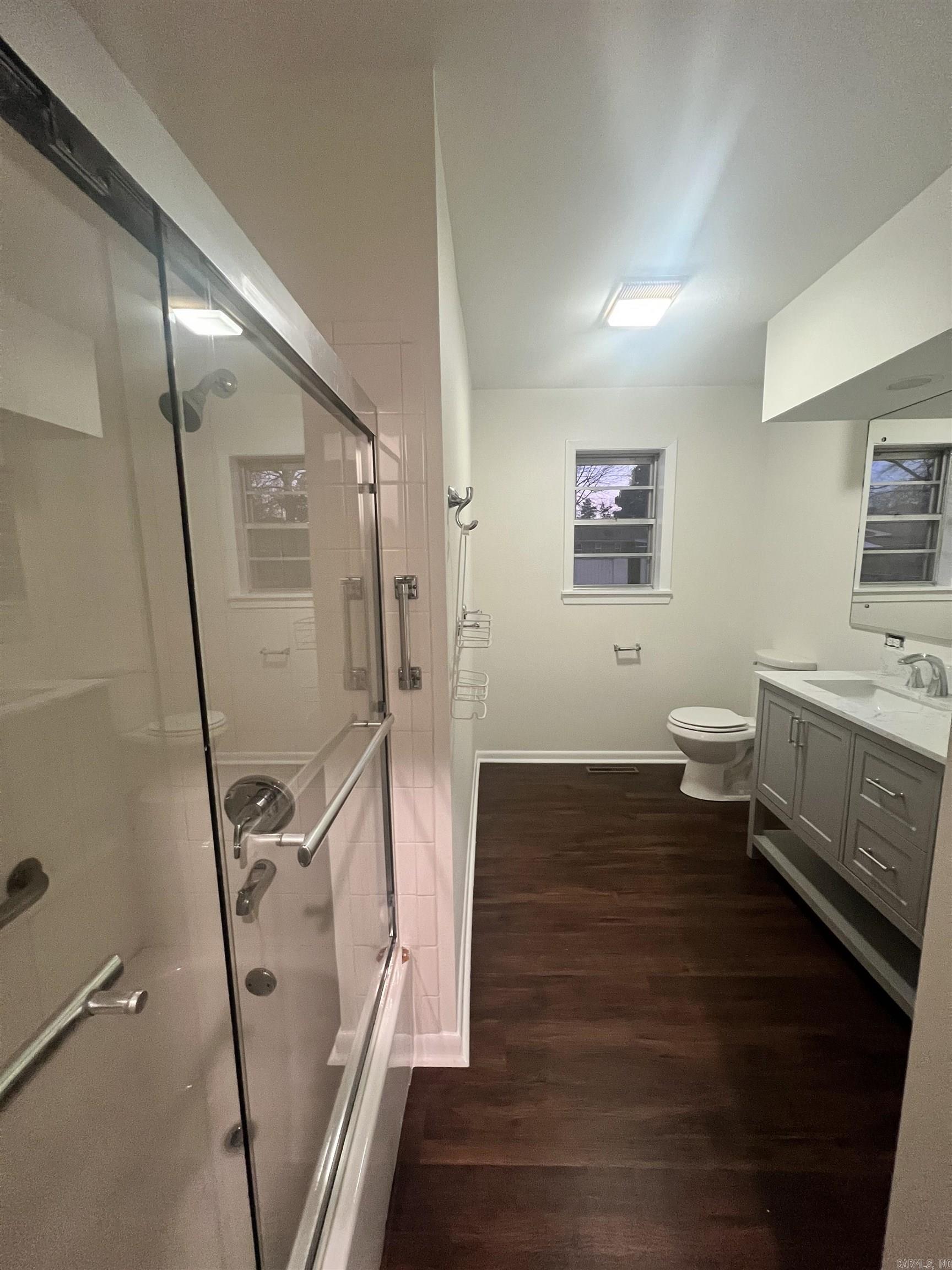 LAMBERT TERRACE - Residential