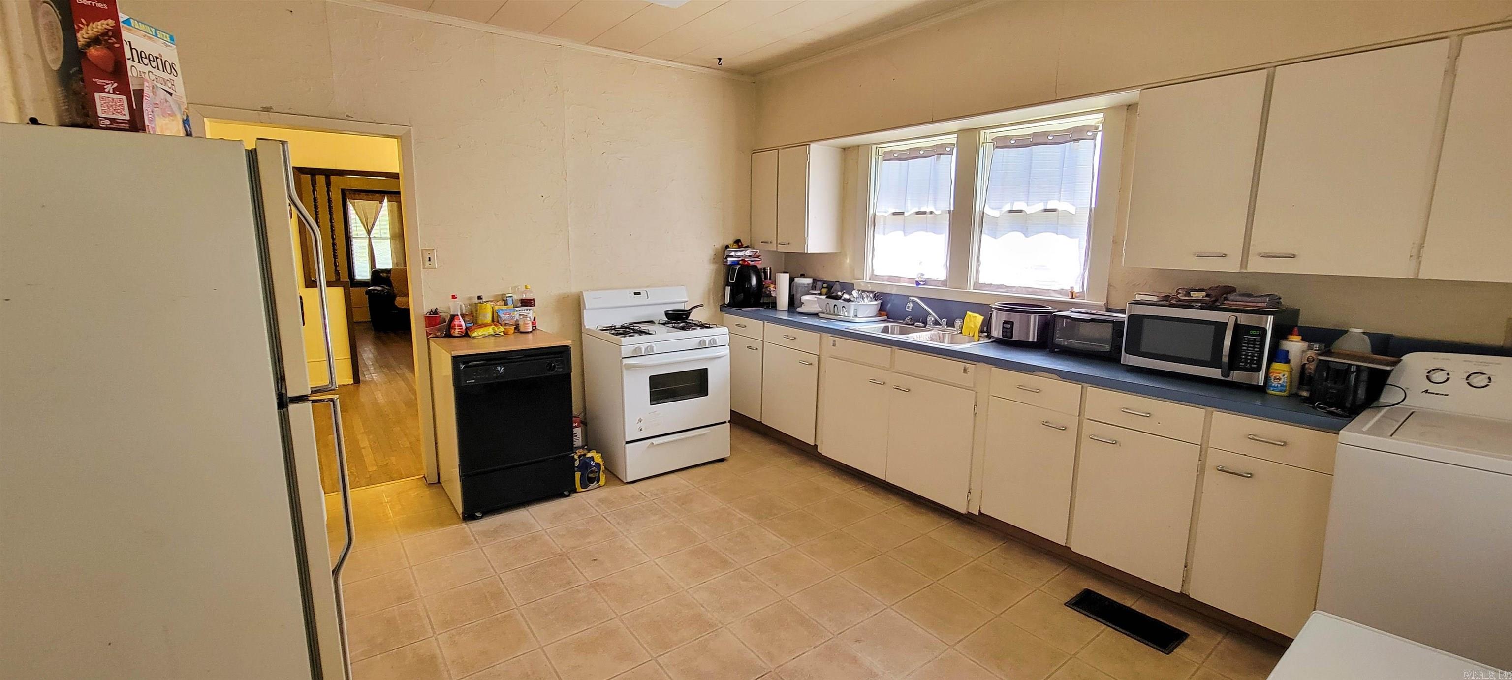 Combs 2nd - Residential