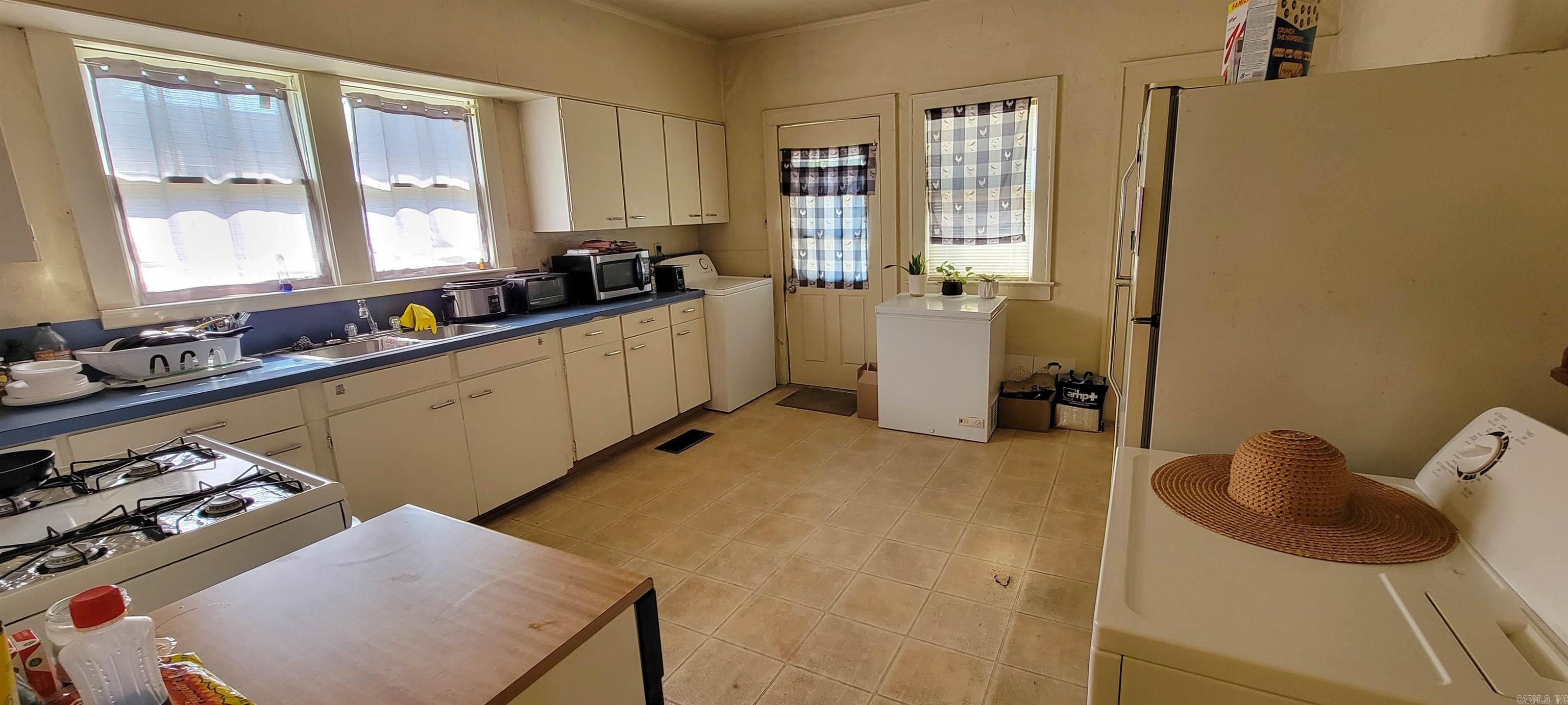 Combs 2nd - Residential