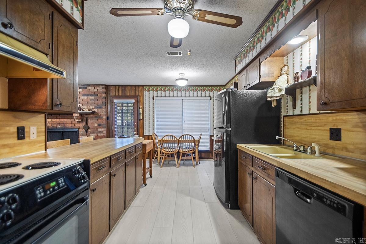 Creekwood - Residential