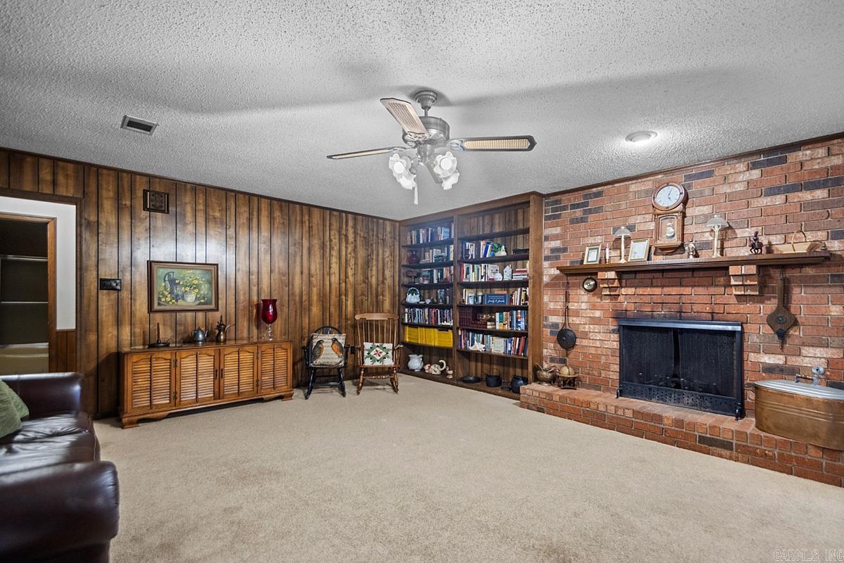 Creekwood - Residential