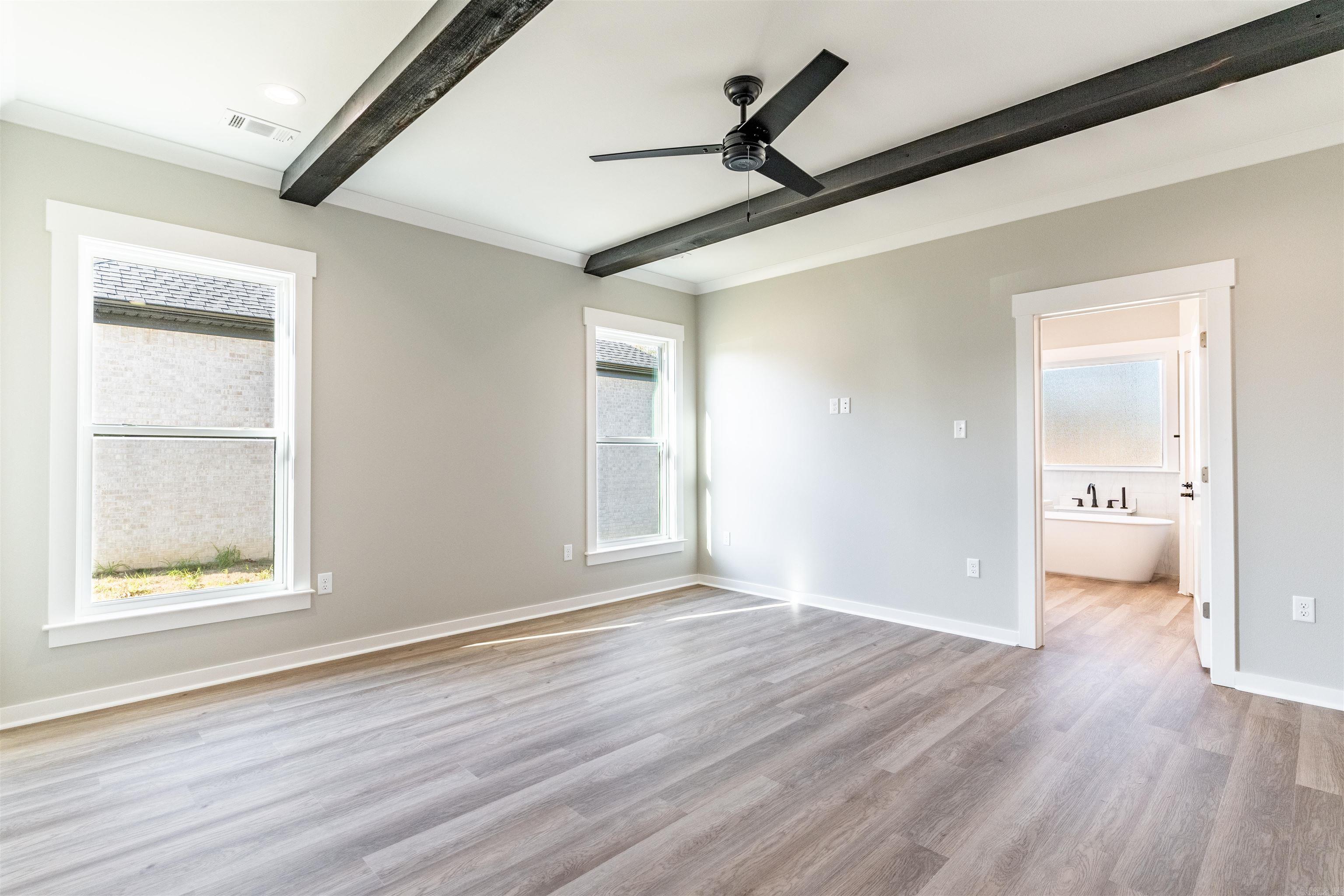 IVY PLACE - Residential