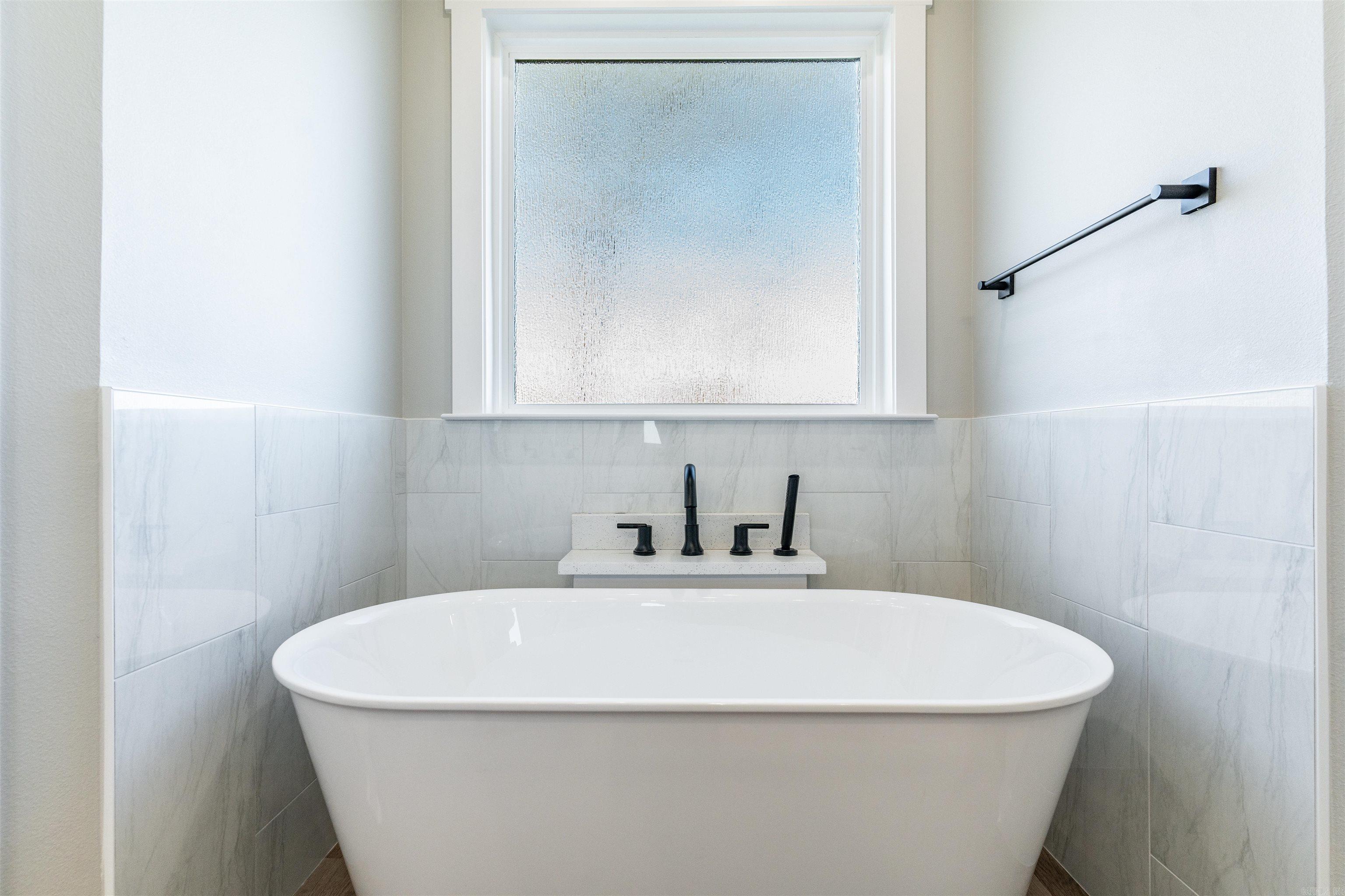 IVY PLACE - Residential