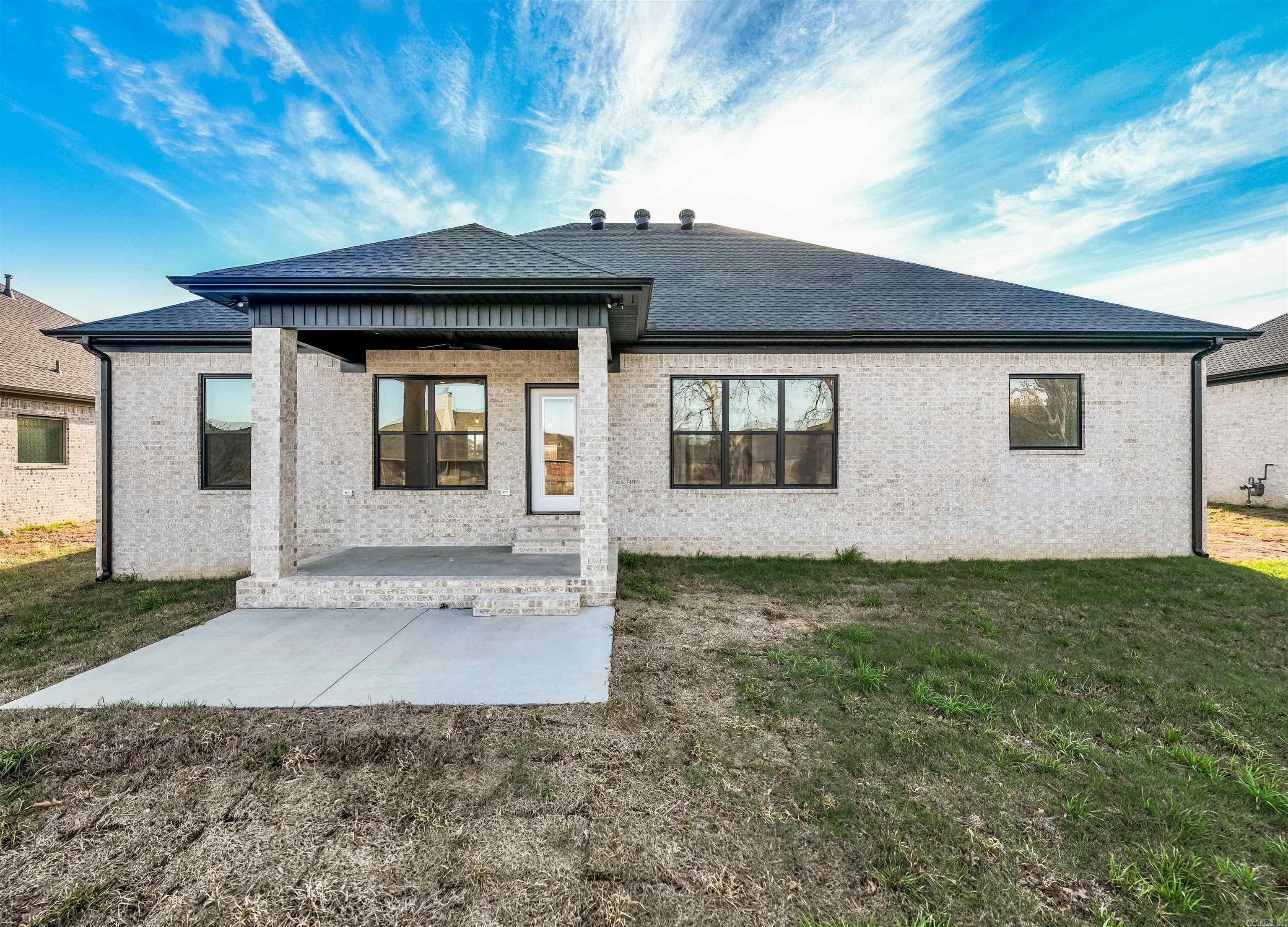 IVY PLACE - Residential