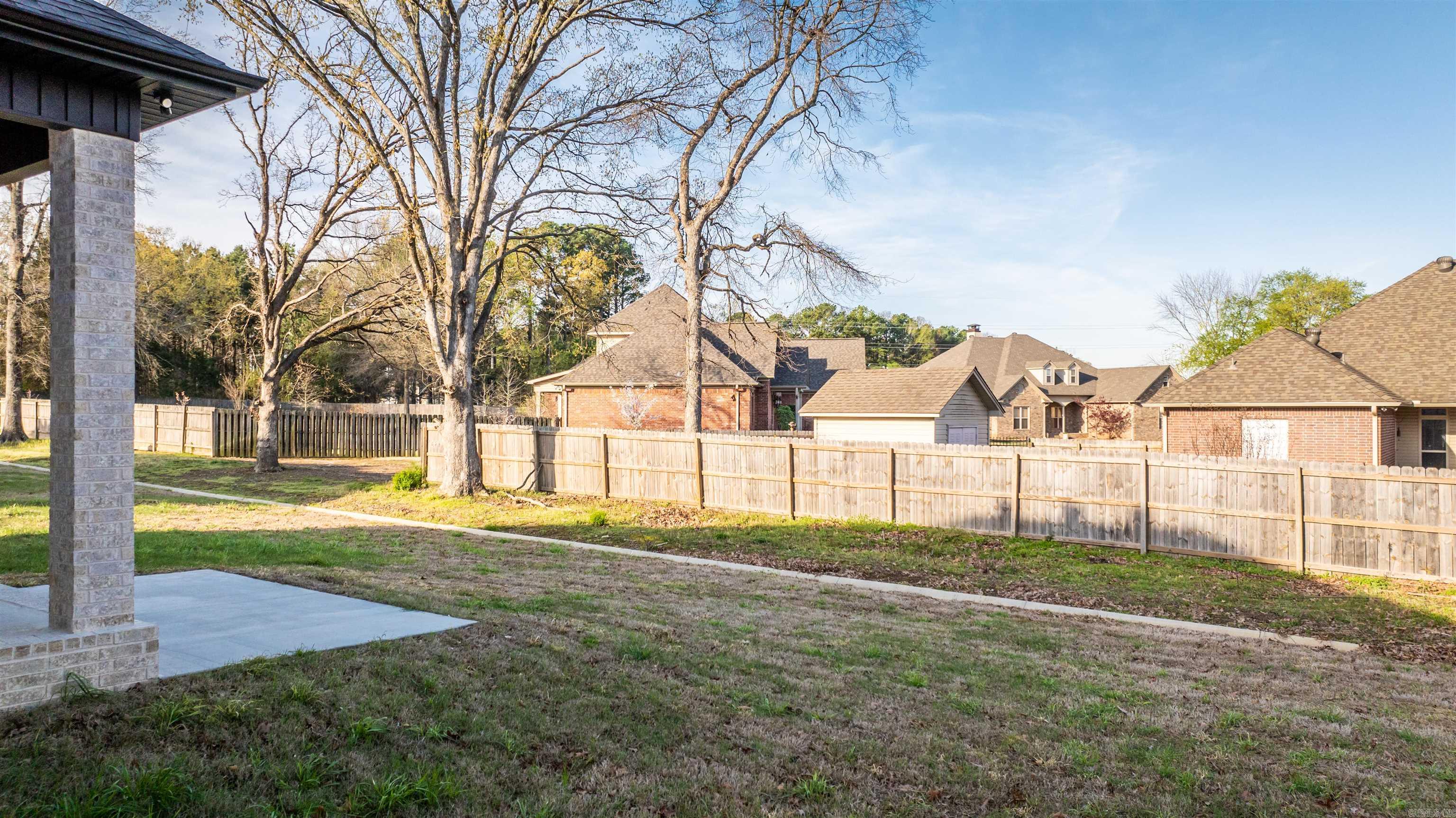 IVY PLACE - Residential