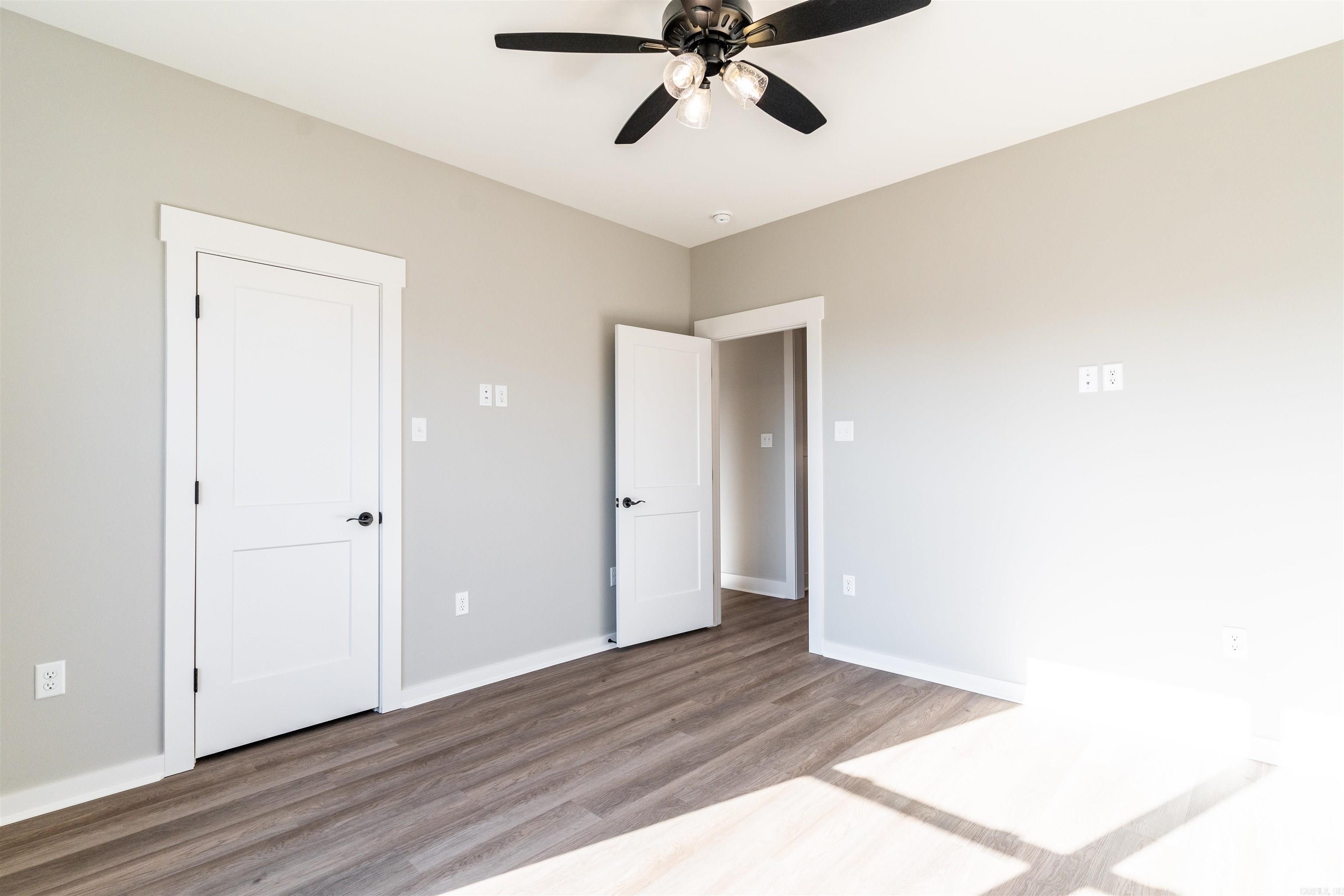 IVY PLACE - Residential