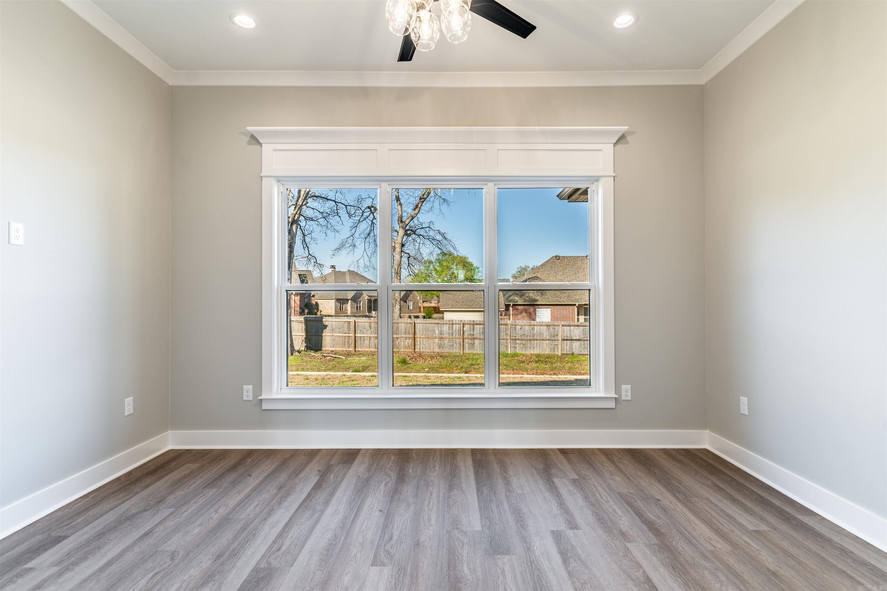 IVY PLACE - Residential