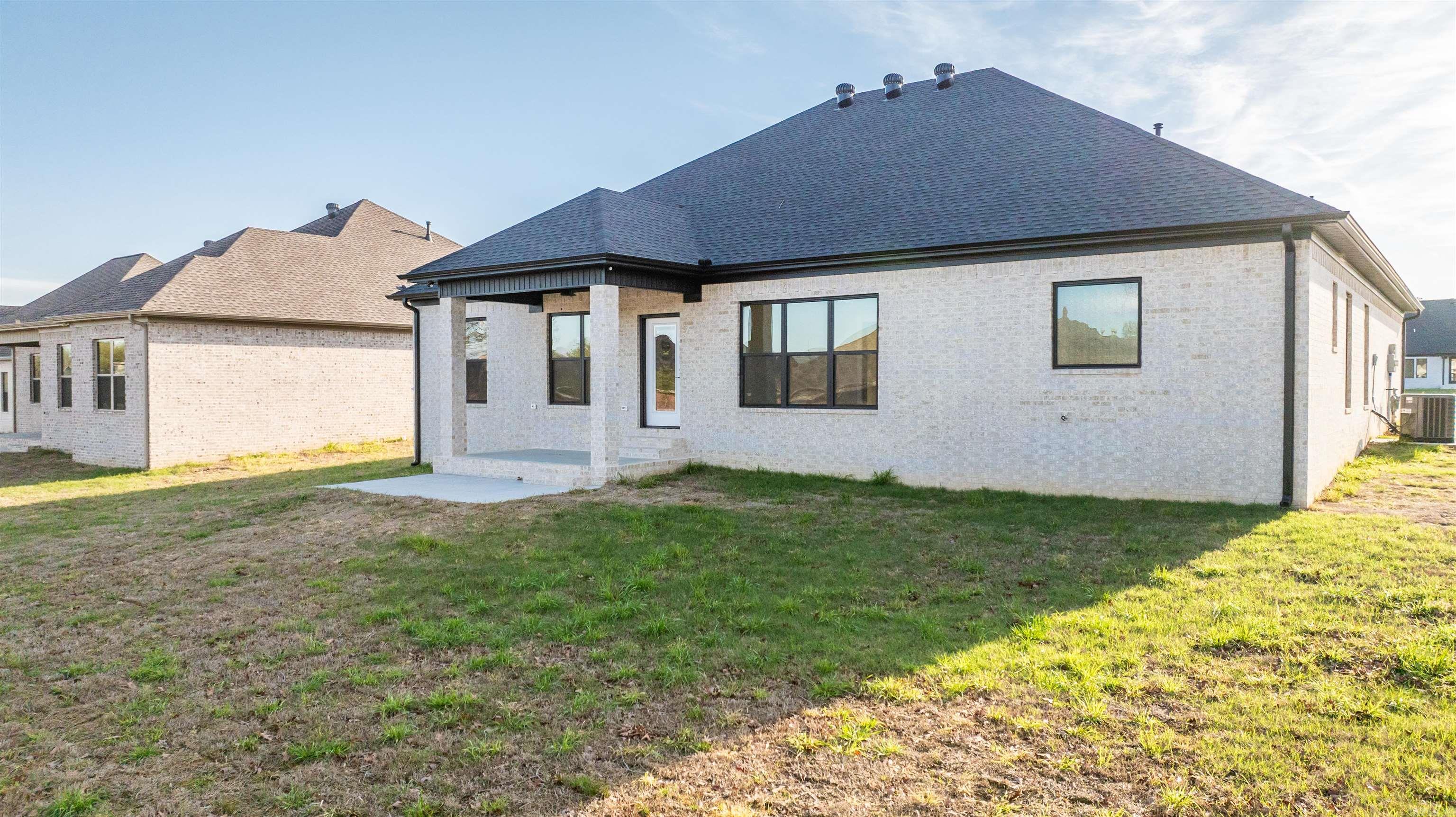 IVY PLACE - Residential