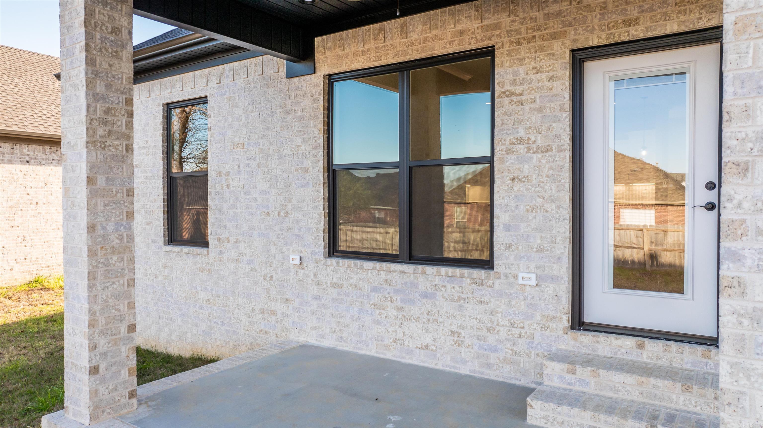 IVY PLACE - Residential