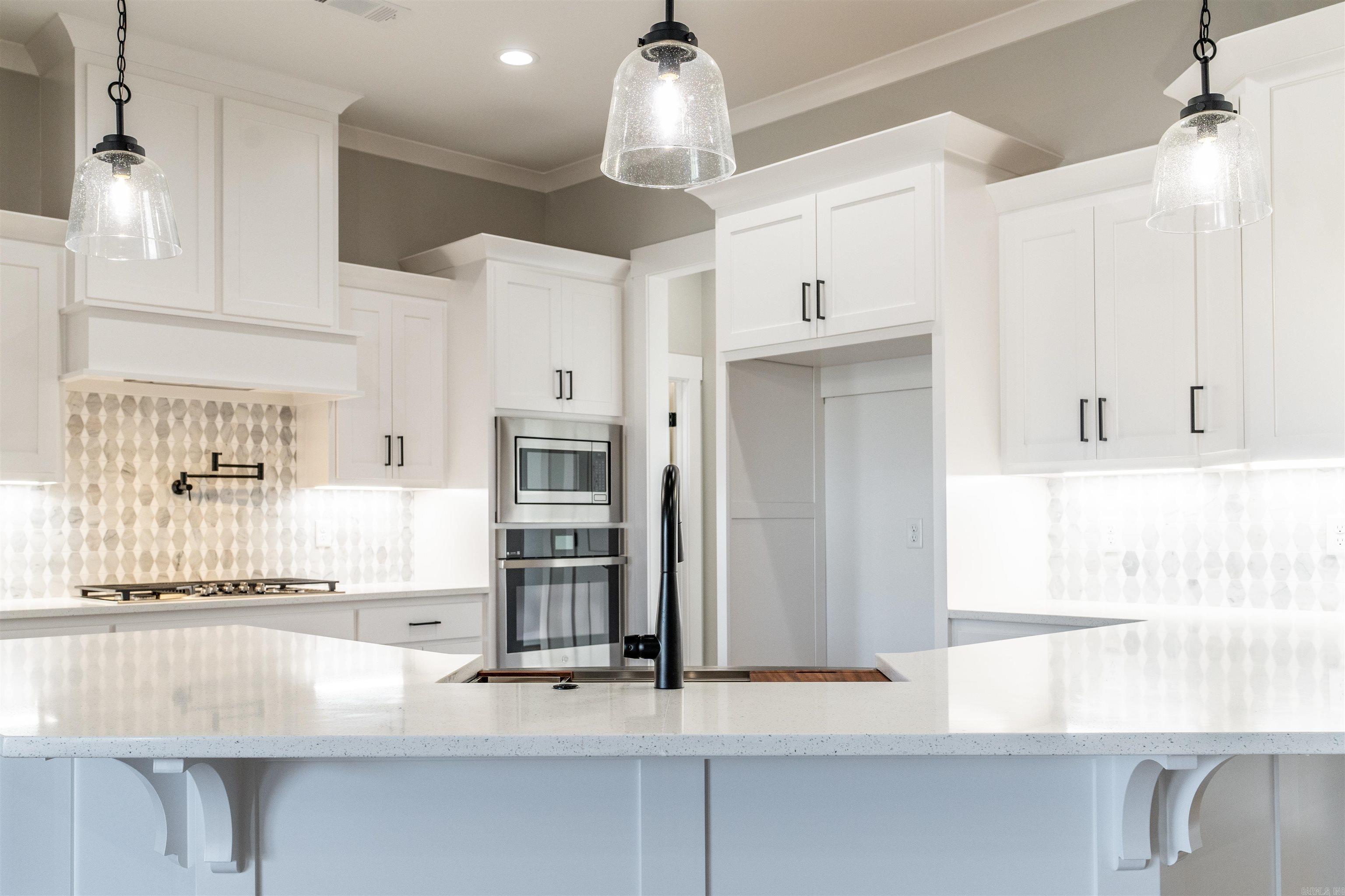 IVY PLACE - Residential