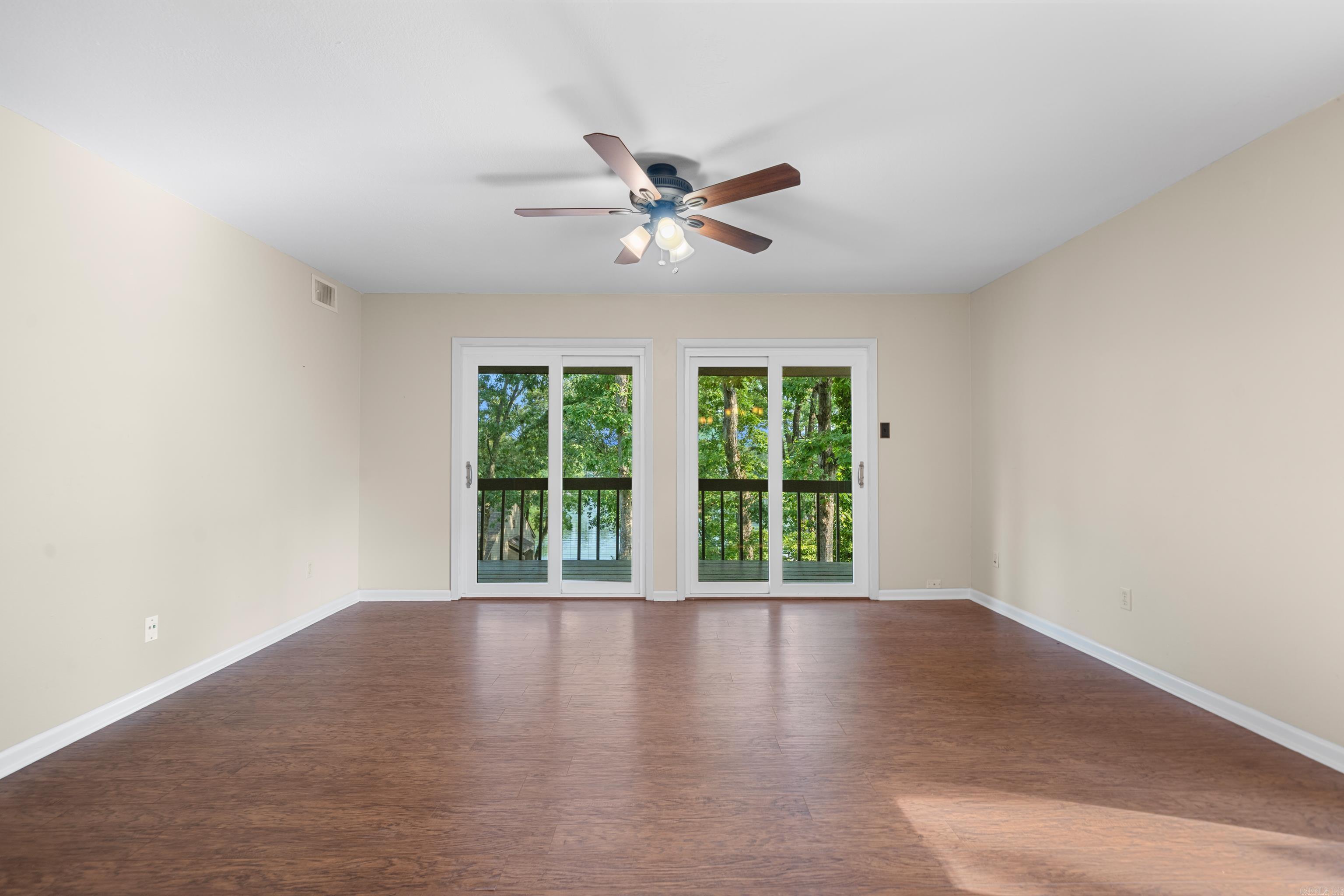 SUNSET COVE HPR - Residential